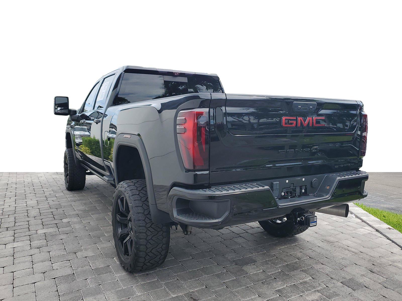 Used 2024 GMC Sierra 2500 HD Denali Truck Crew Cab