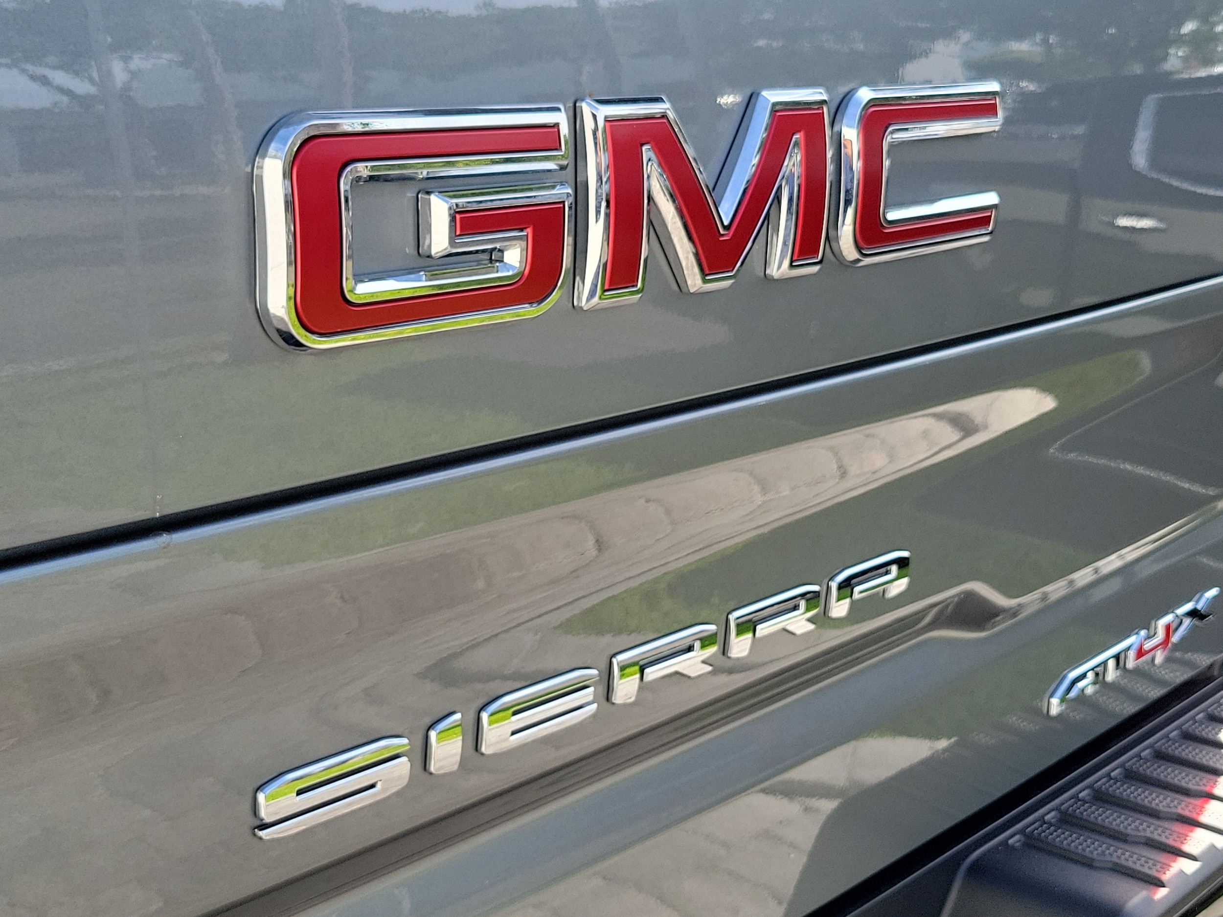2026 GMC Sierra 1500 AT4X - Photo 8