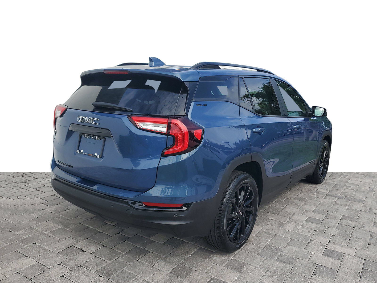 Used 2024 GMC Terrain SLE SUV