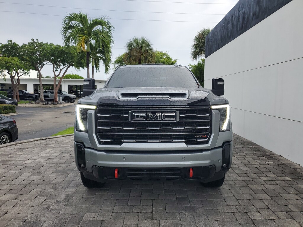 Used 2025 GMC Sierra 2500 HD AT4 Truck Crew Cab