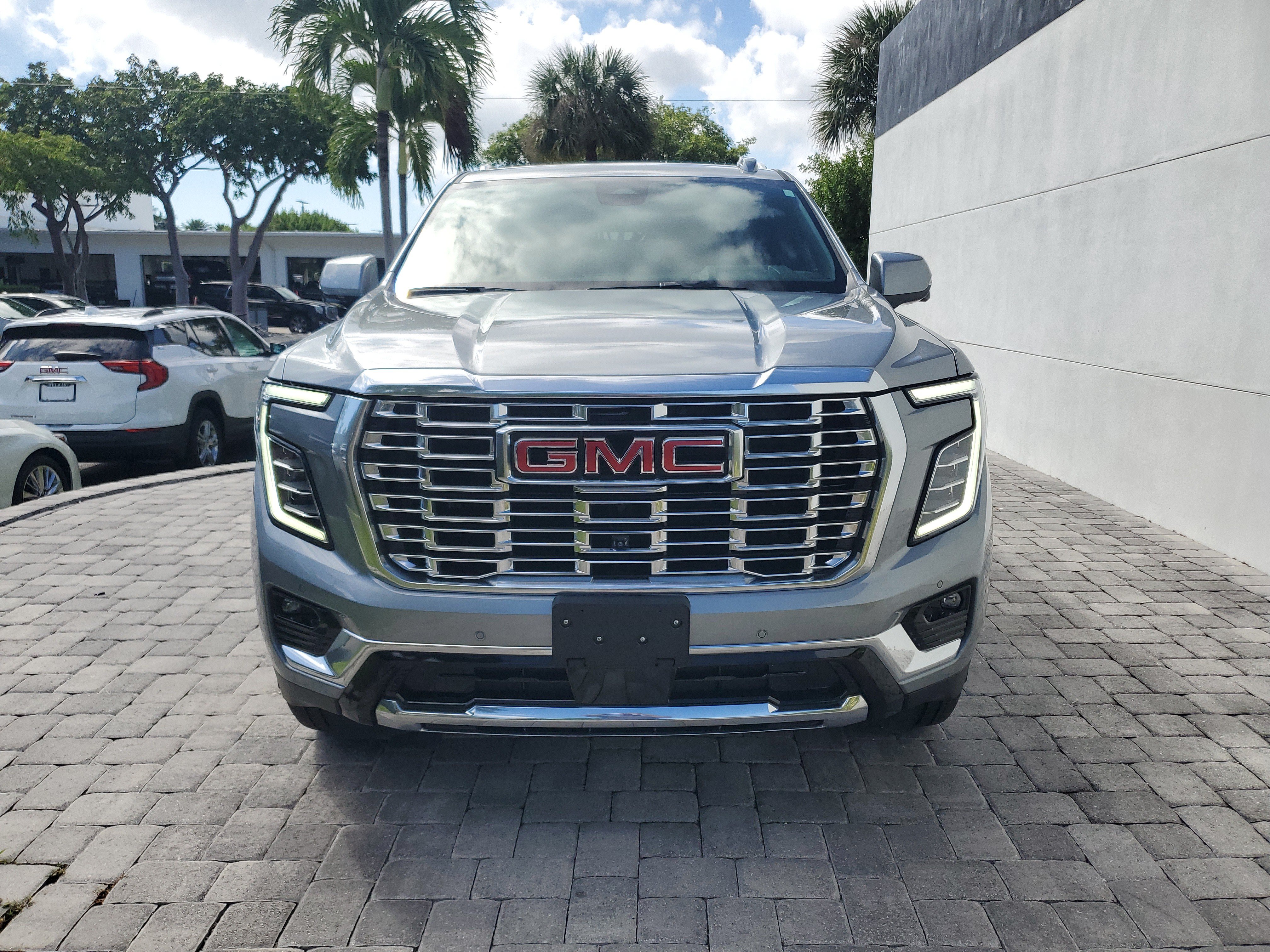 Used 2025 GMC Yukon XL Denali SUV