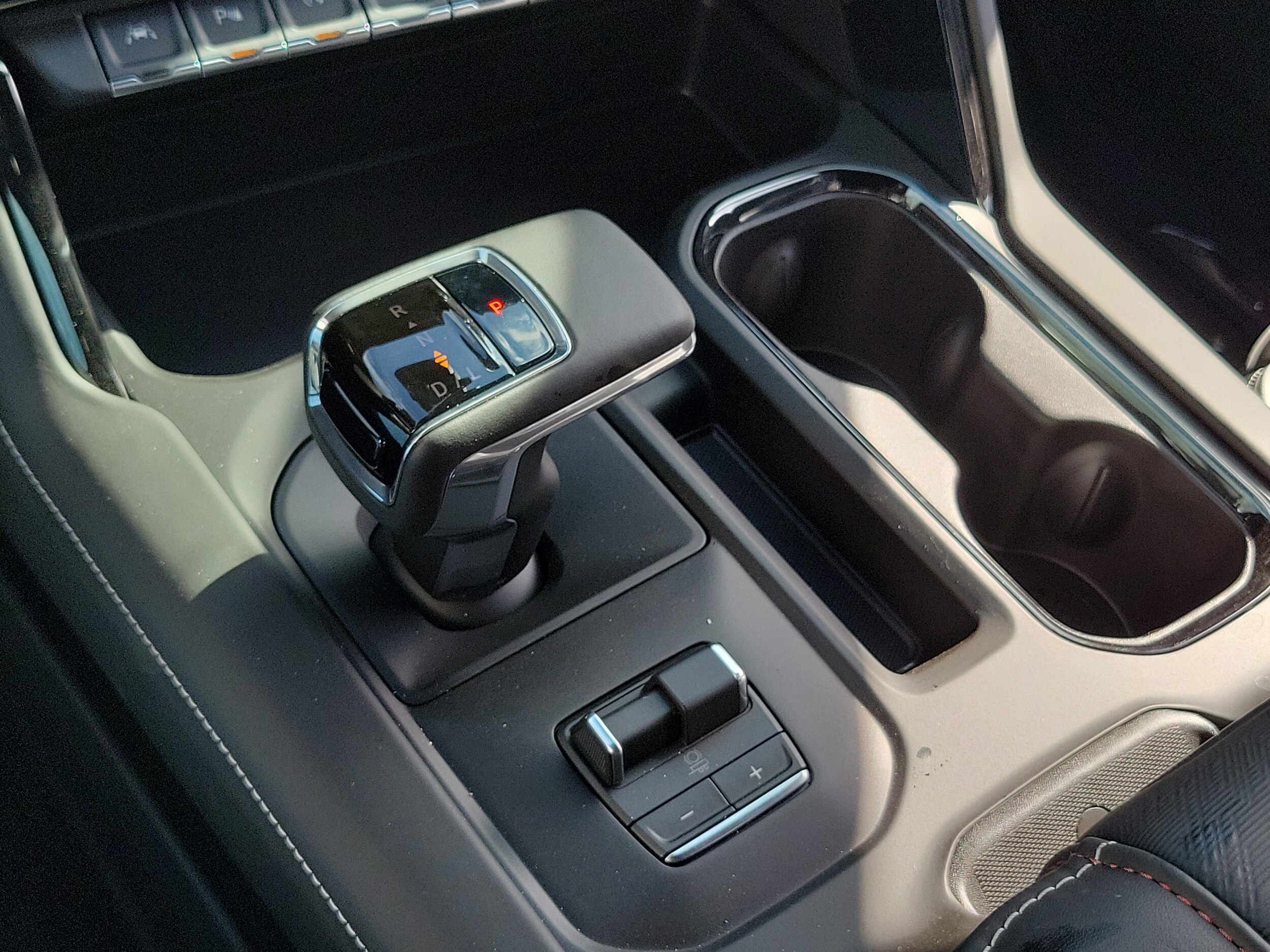 2026 GMC Sierra 1500 AT4X - Photo 32