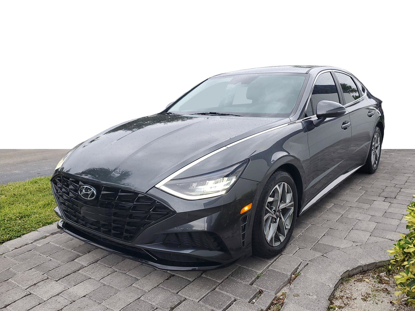 Used 2023 Hyundai Sonata SEL Sedan