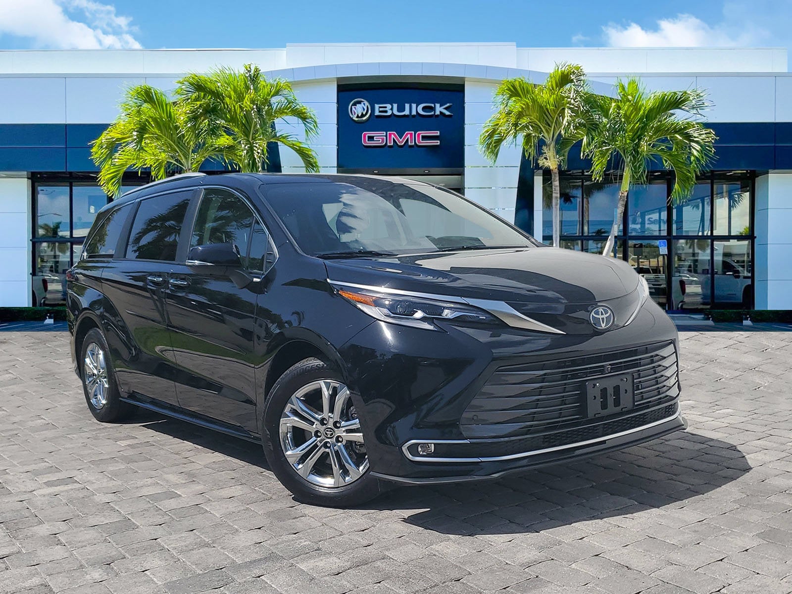 2023 Toyota Sienna