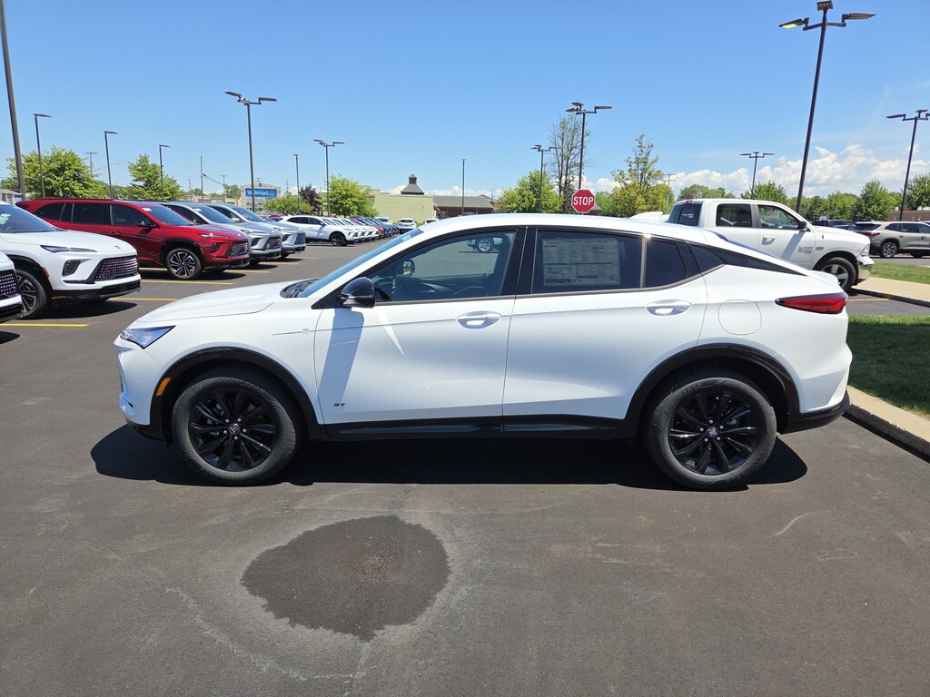New 2026 Buick Envista Sport Touring SUV