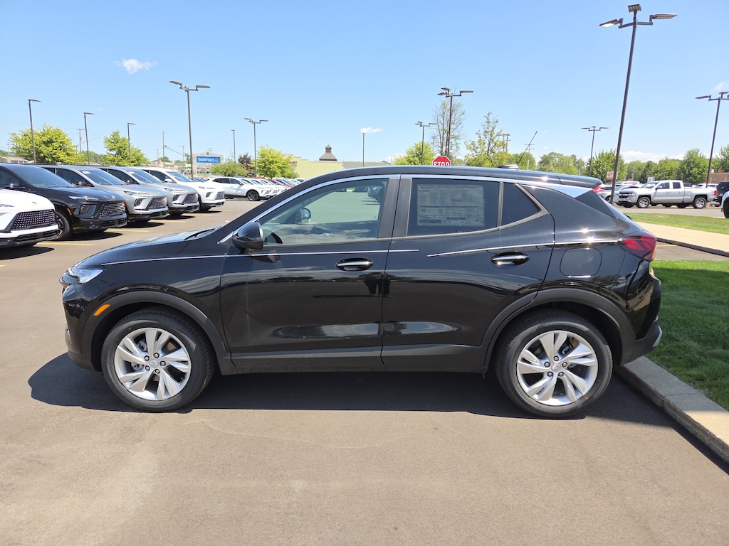 New 2026 Buick Encore GX Preferred SUV