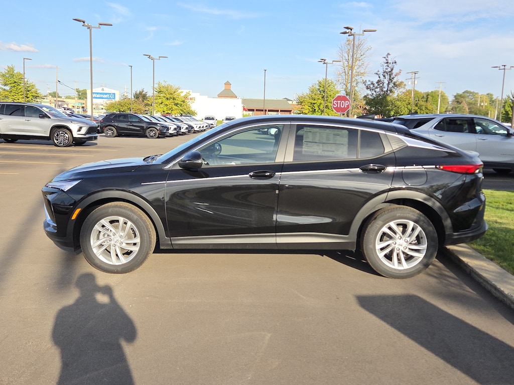 New 2026 Buick Envista Preferred SUV