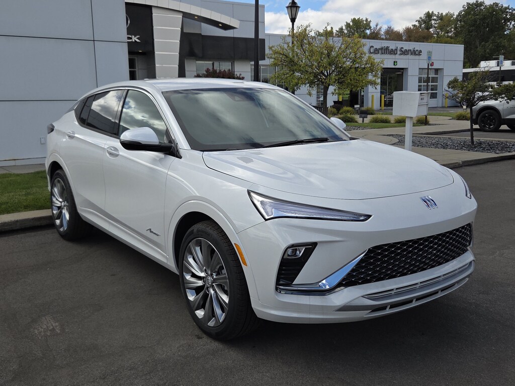 New 2026 Buick Envista Avenir SUV
