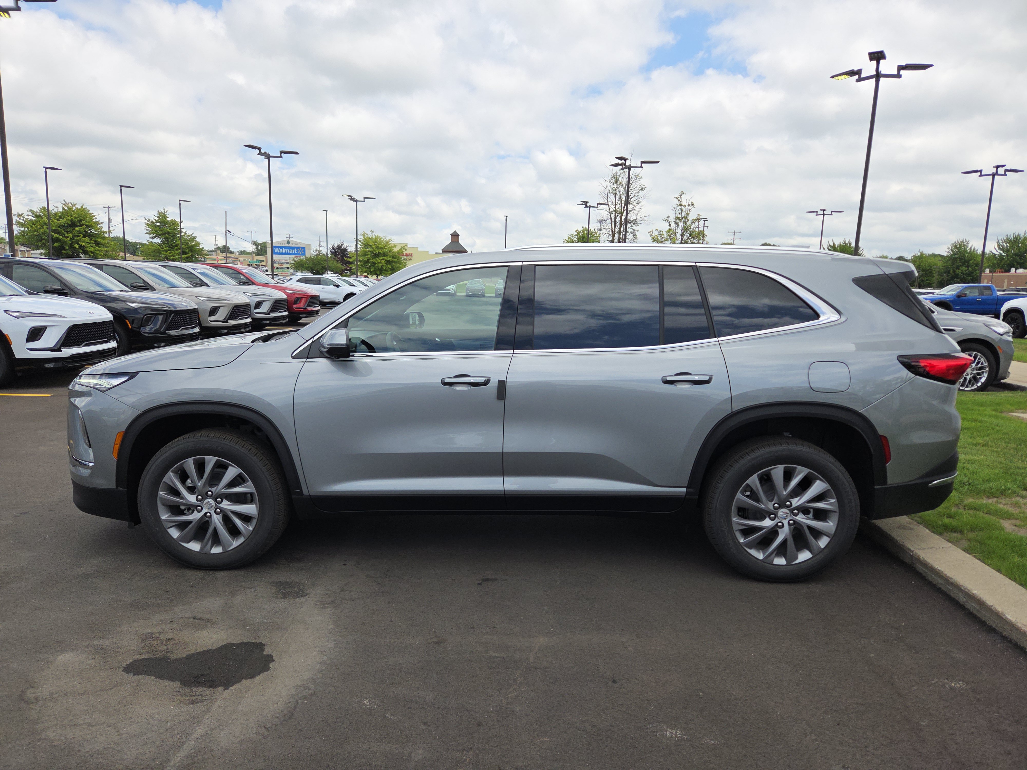 New 2026 Buick Enclave Preferred SUV