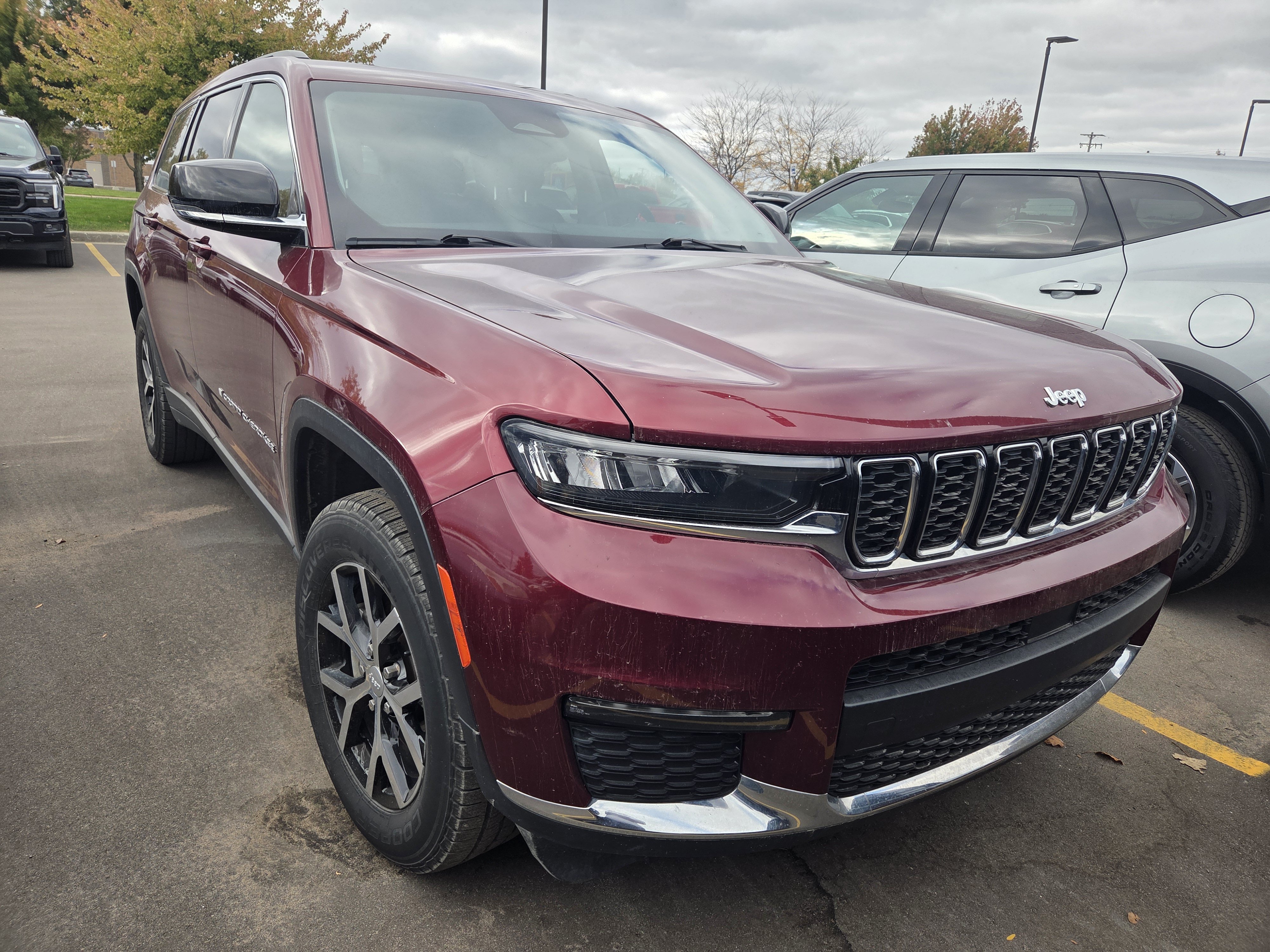 Used 2023 Jeep Grand Cherokee L Limited 4x4 SUV