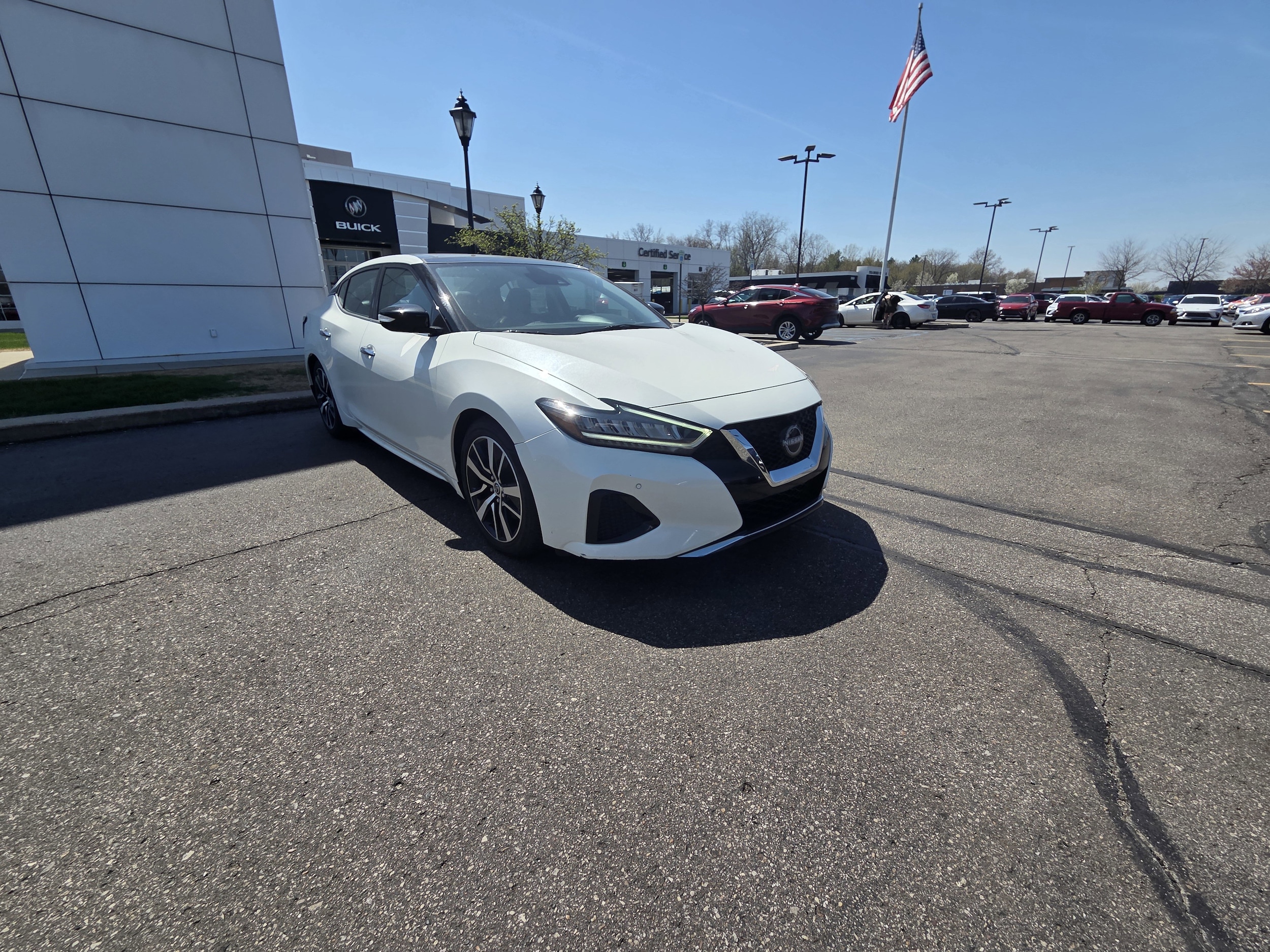 2023 Nissan Maxima