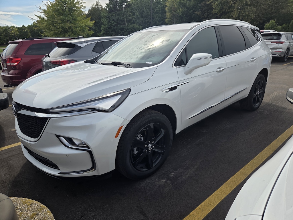 Used 2023 Buick Enclave Essence SUV