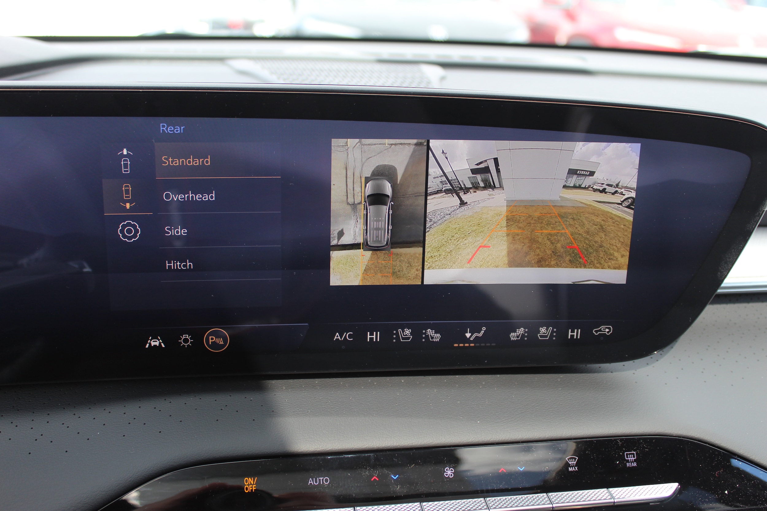 2026 Buick Enclave Avenir - Photo 12