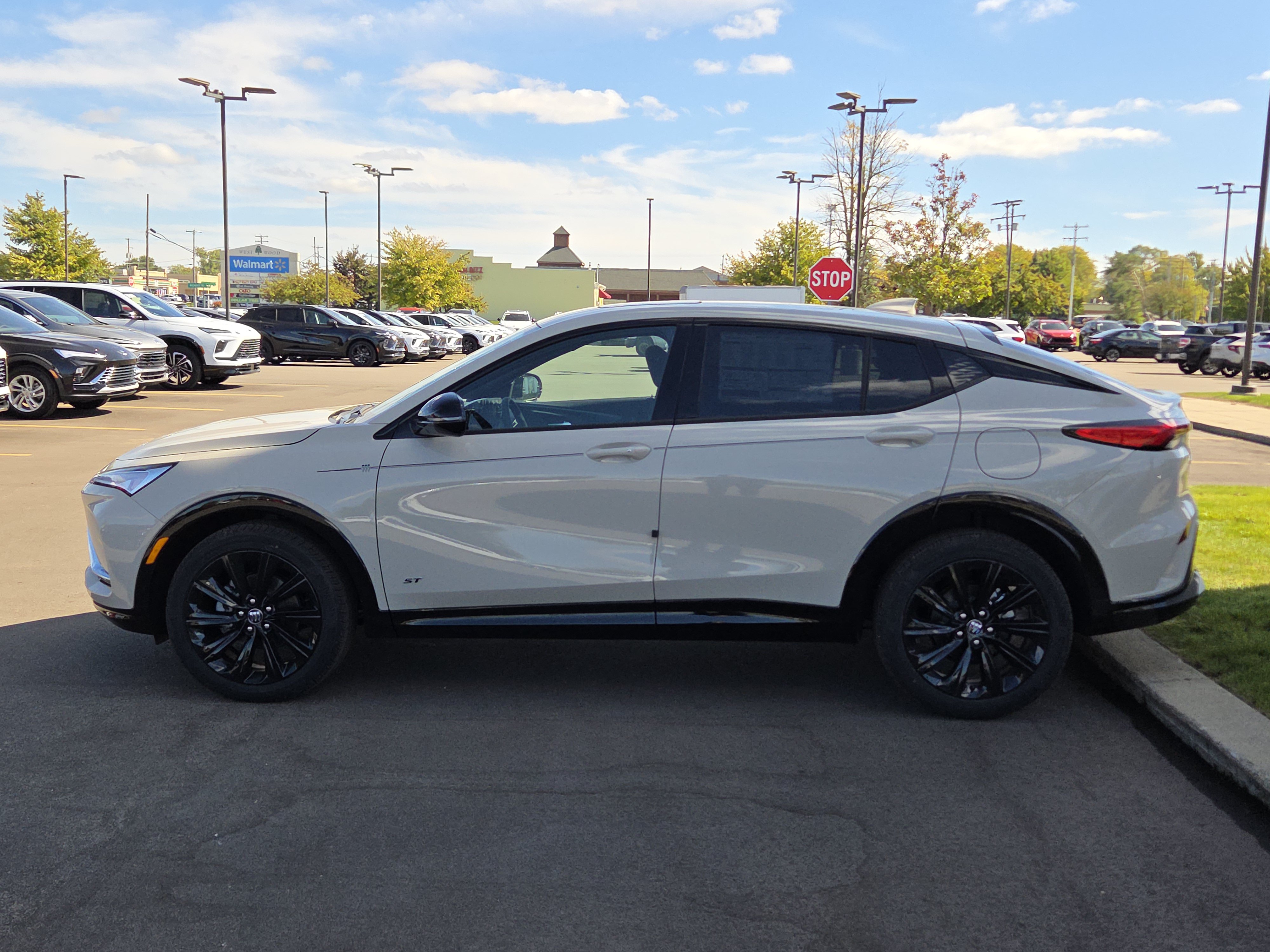 New 2026 Buick Envista Sport Touring SUV