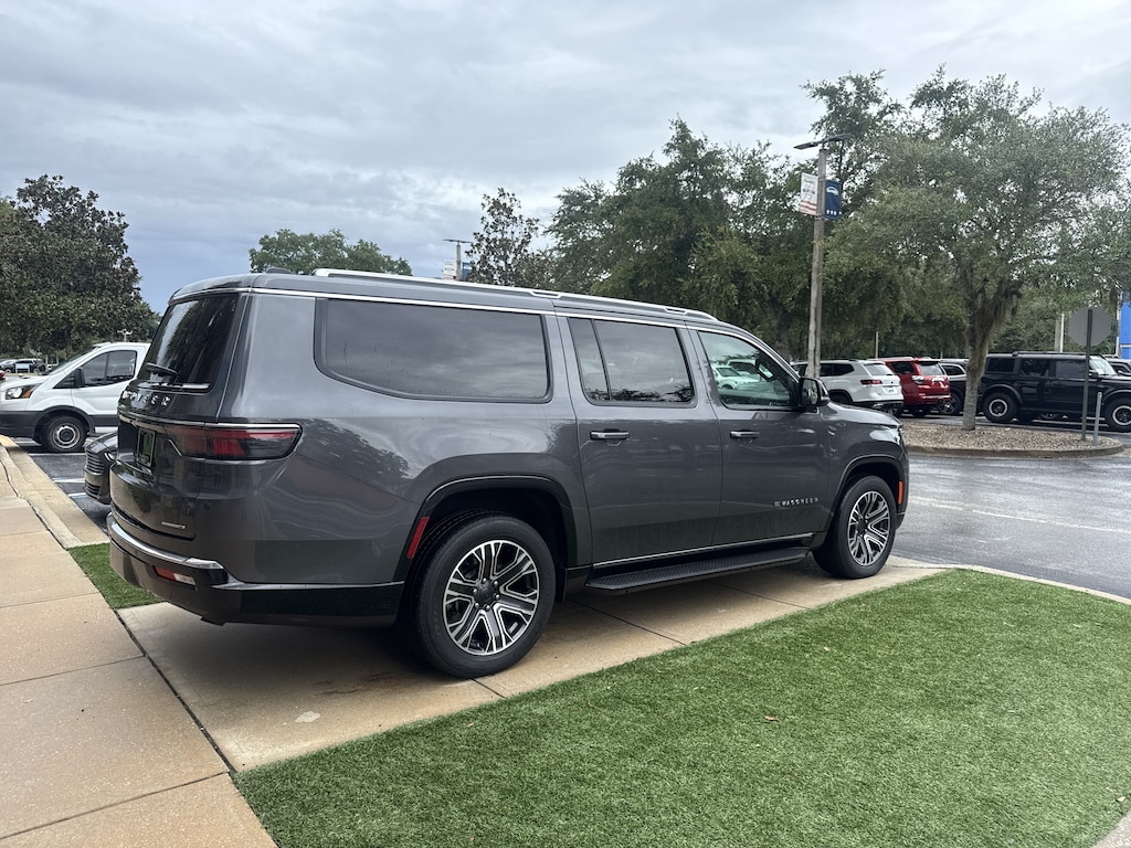 Used 2024 Jeep Wagoneer L Series II SUV