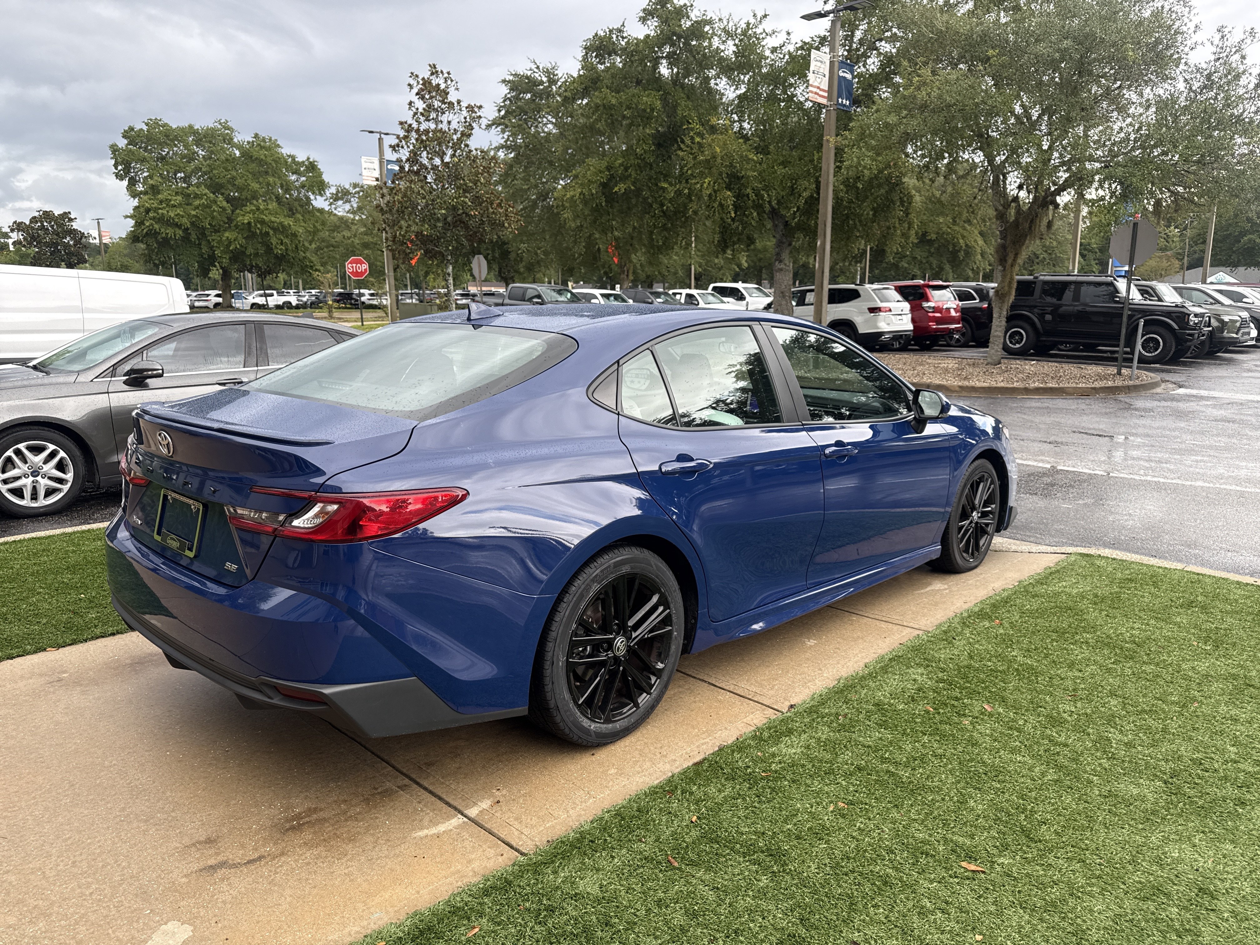 Used 2025 Toyota Camry SE SE
