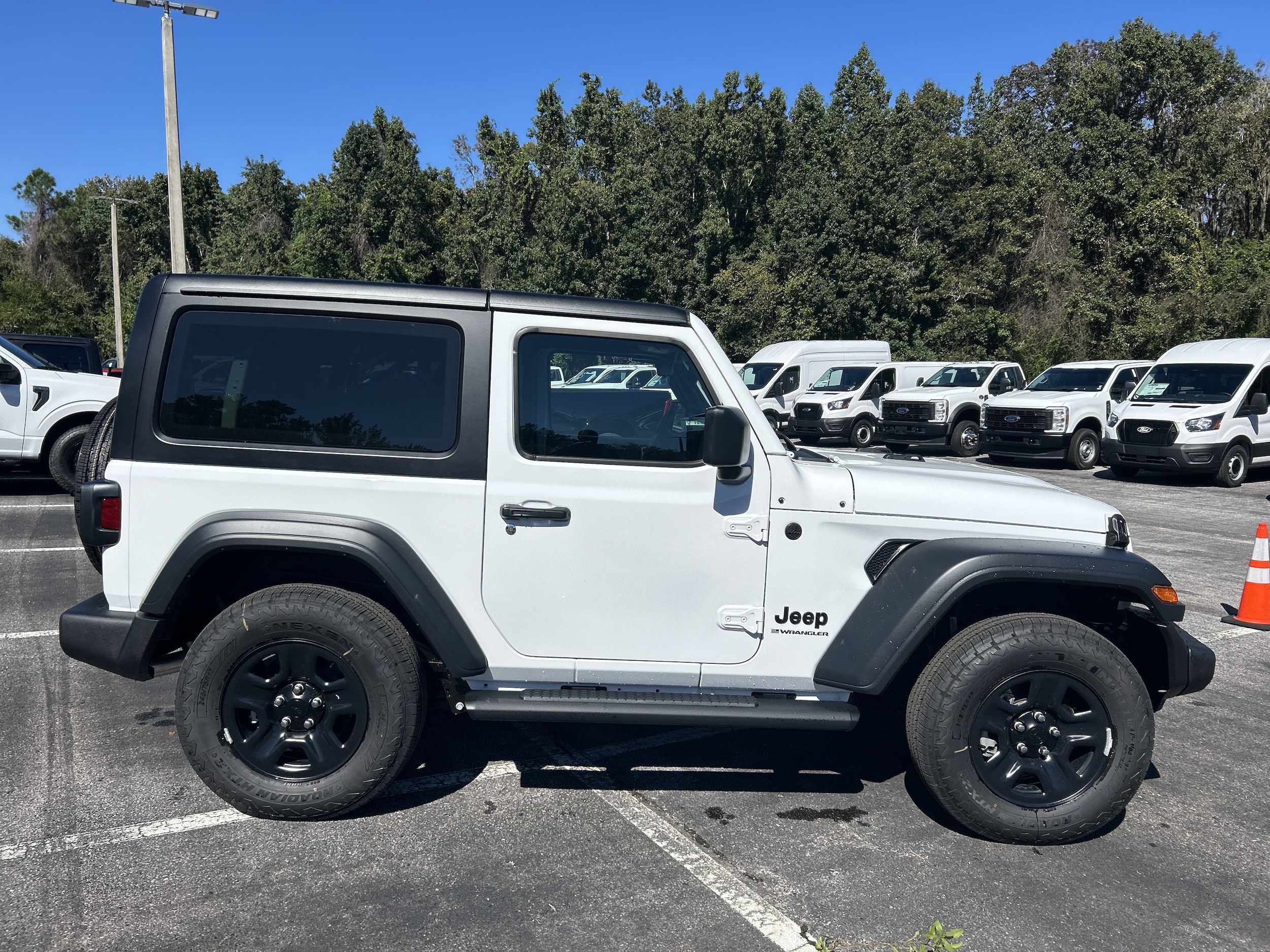 2026 Jeep Wrangler 2-Door Sport - Photo 8