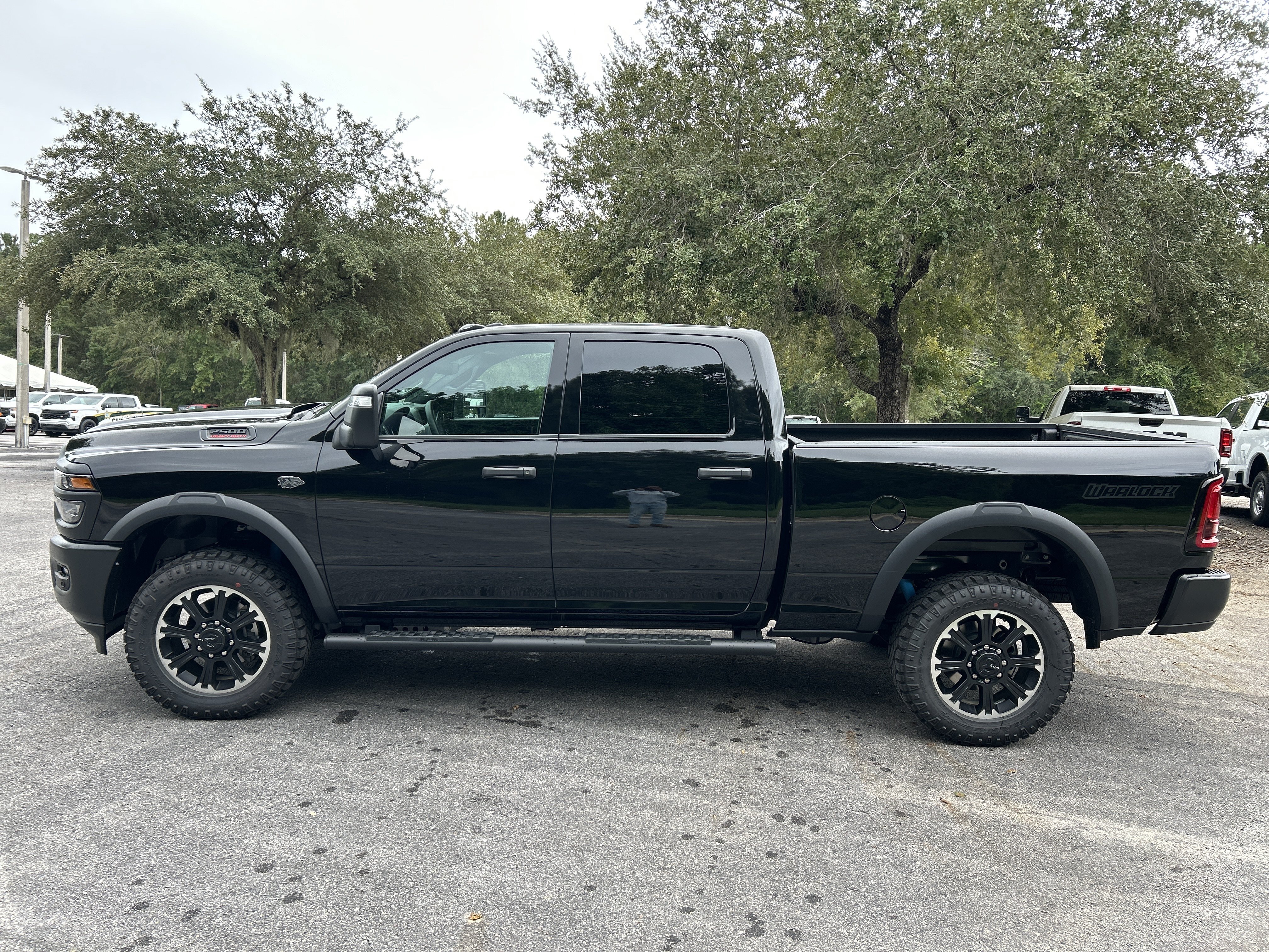 New 2027 Ram 2500 WARLOCK CREW CAB 4X4 6'4 BOX Pickup