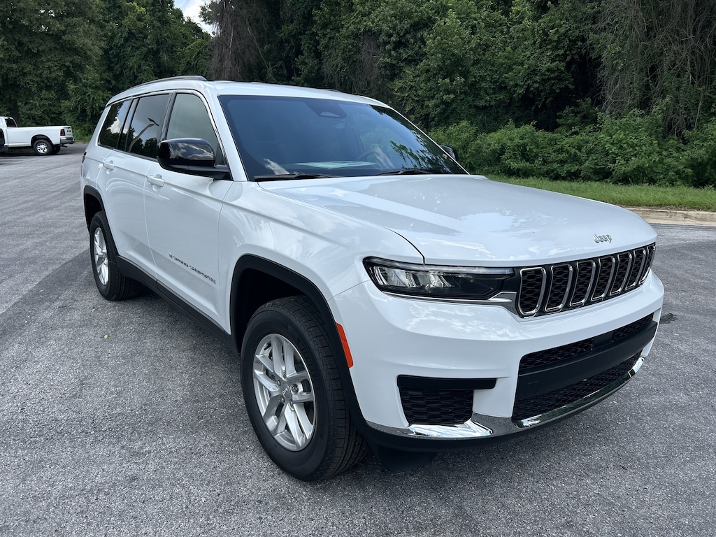 New 2026 Jeep Grand Cherokee L L LAREDO 4X2 Sport Utility