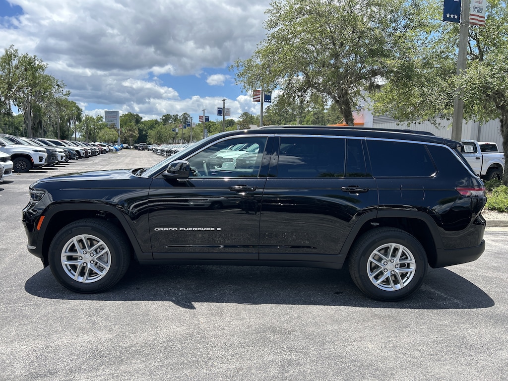 New 2026 Jeep Grand Cherokee L L LAREDO X 4X2 Sport Utility