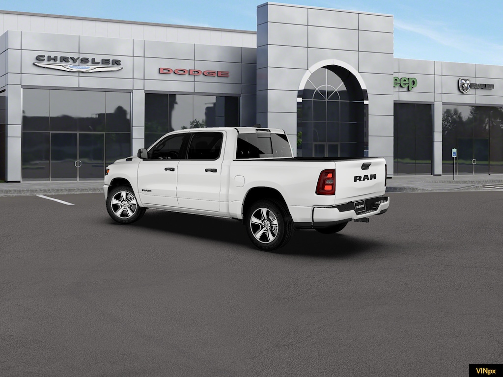 New 2027 Ram 1500 EXPRESS CREW CAB 4X2 5'7 BOX Pickup
