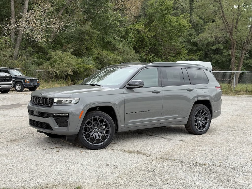New 2027 Jeep Grand Cherokee L SUMMIT 4X4 Sport Utility