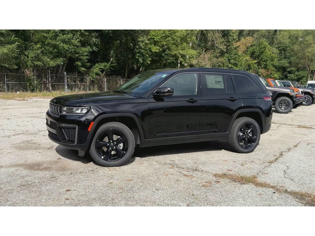 New 2027 Jeep Grand Cherokee LIMITED 4X4 Sport Utility