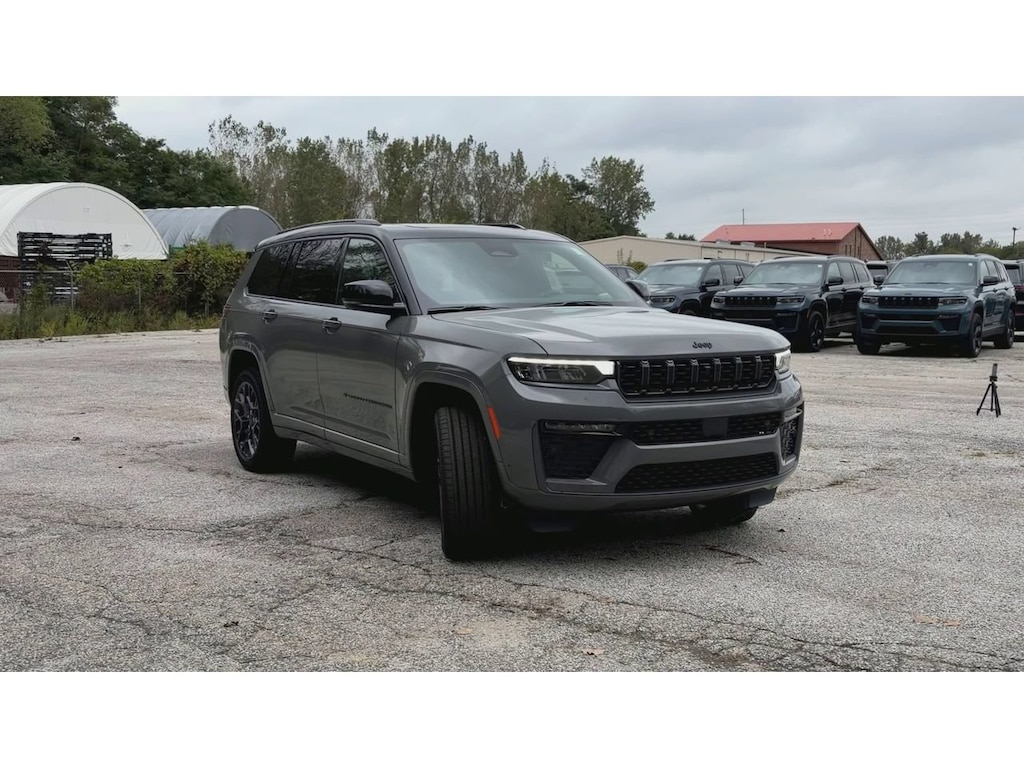 New 2027 Jeep Grand Cherokee L SUMMIT 4X4 Sport Utility