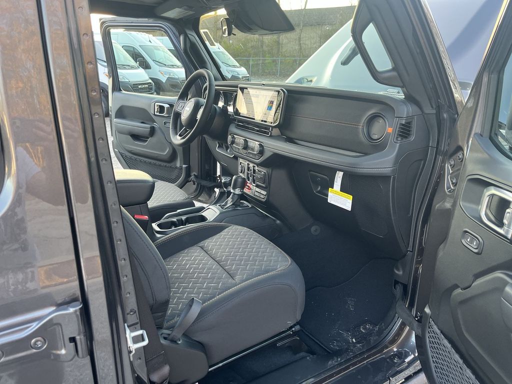 2026 Jeep Gladiator Mojave - Photo 24