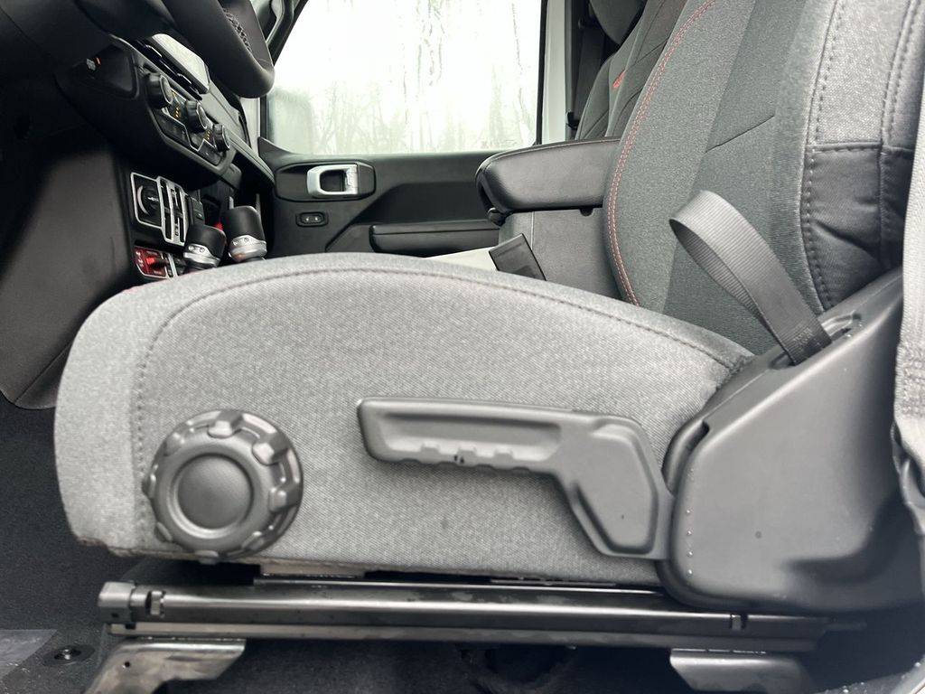 2026 Jeep Gladiator Rubicon - Photo 13