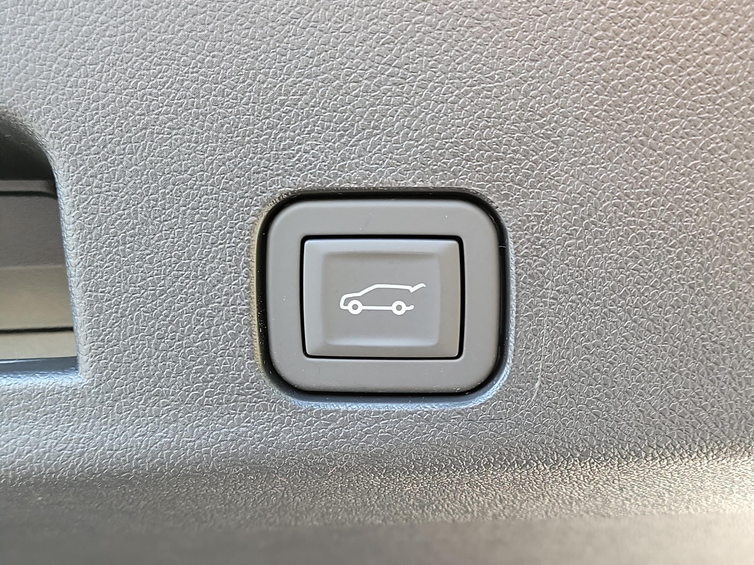 2027 Chevrolet Traverse LT - Photo 36