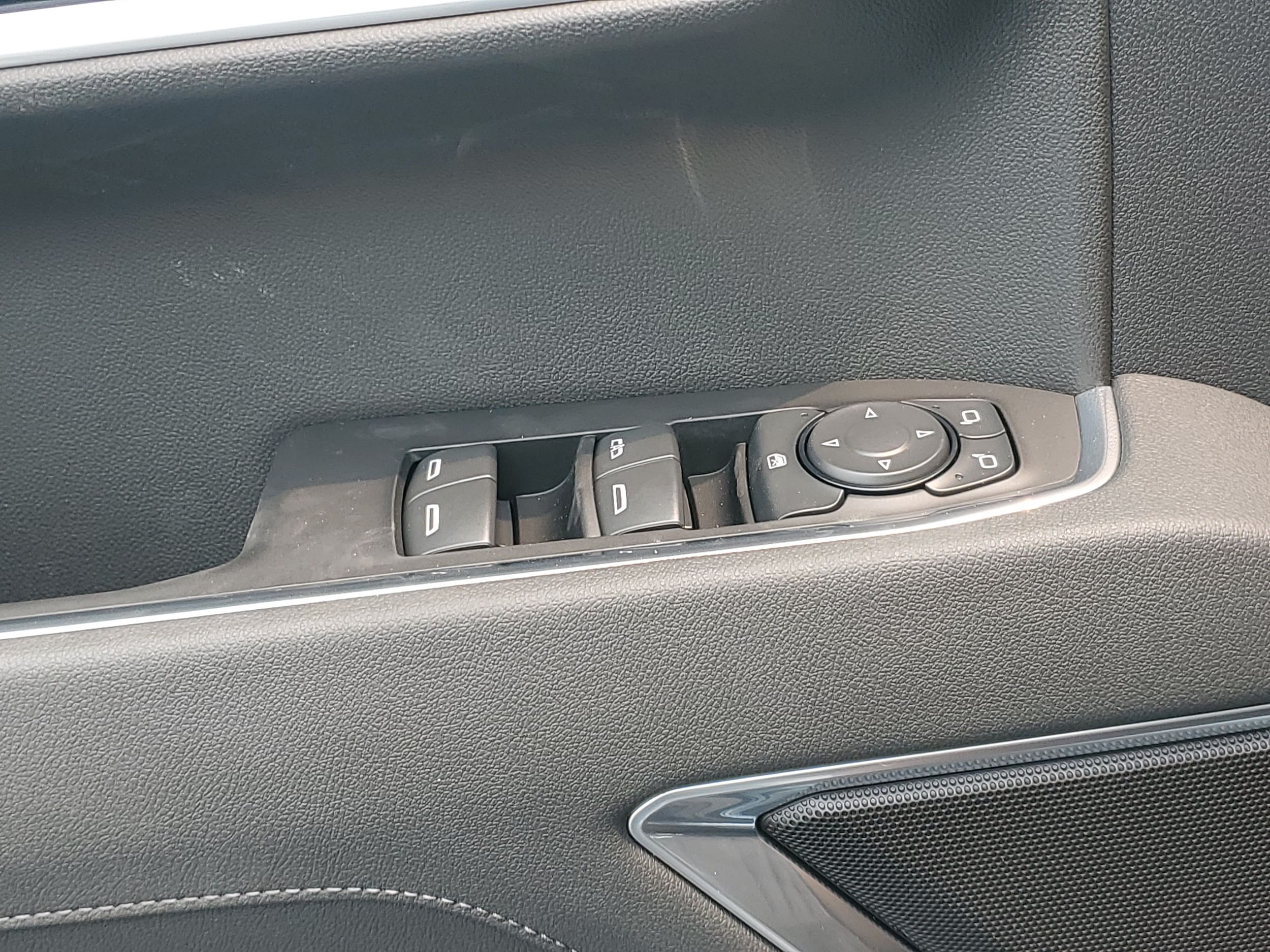 2026 Chevrolet Silverado 1500 LT - Photo 19