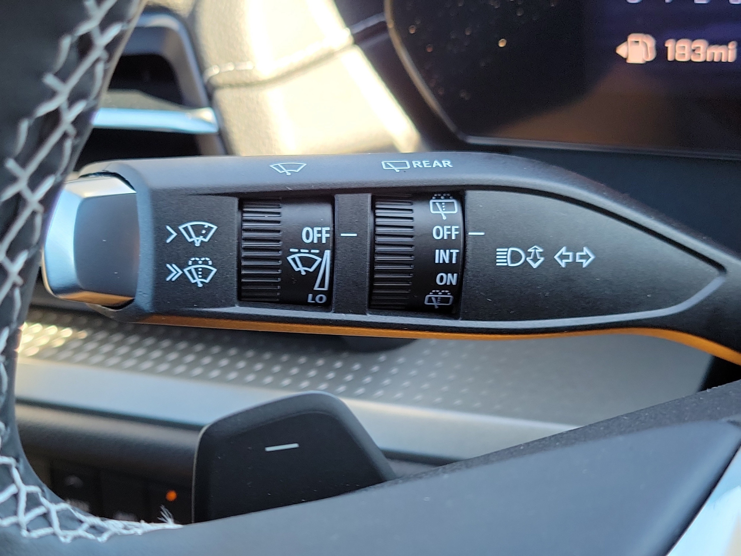 2027 Chevrolet Traverse LT - Photo 10