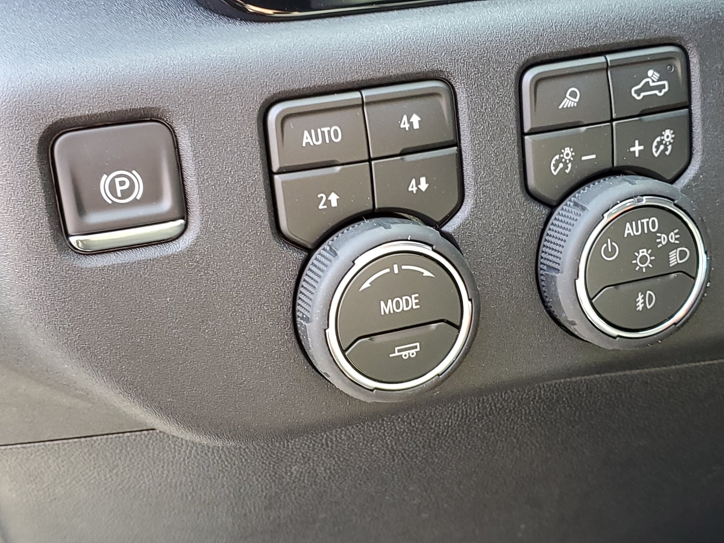 2026 Chevrolet Silverado 2500 HD LT - Photo 9