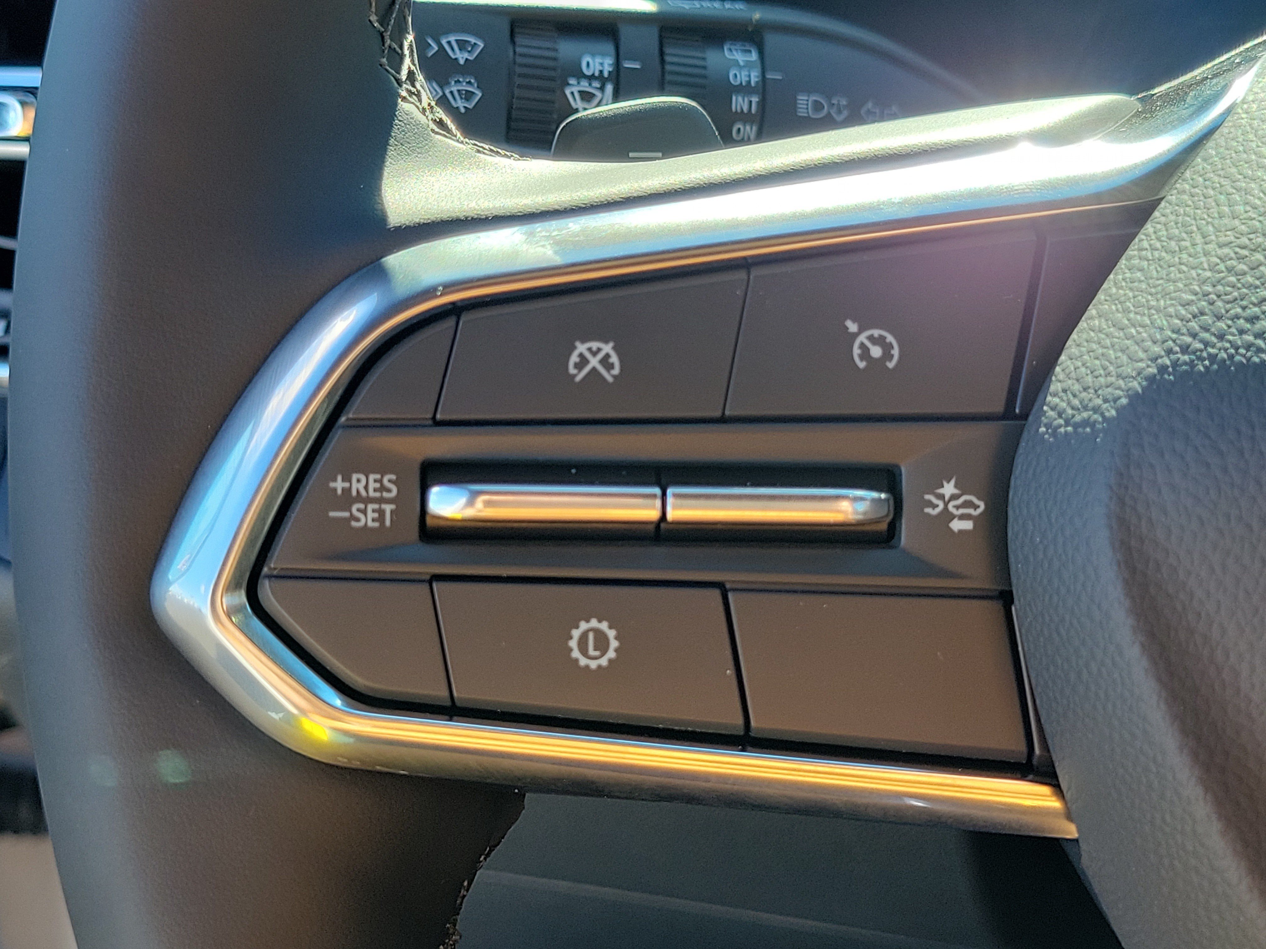 2027 Chevrolet Equinox LT - Photo 12