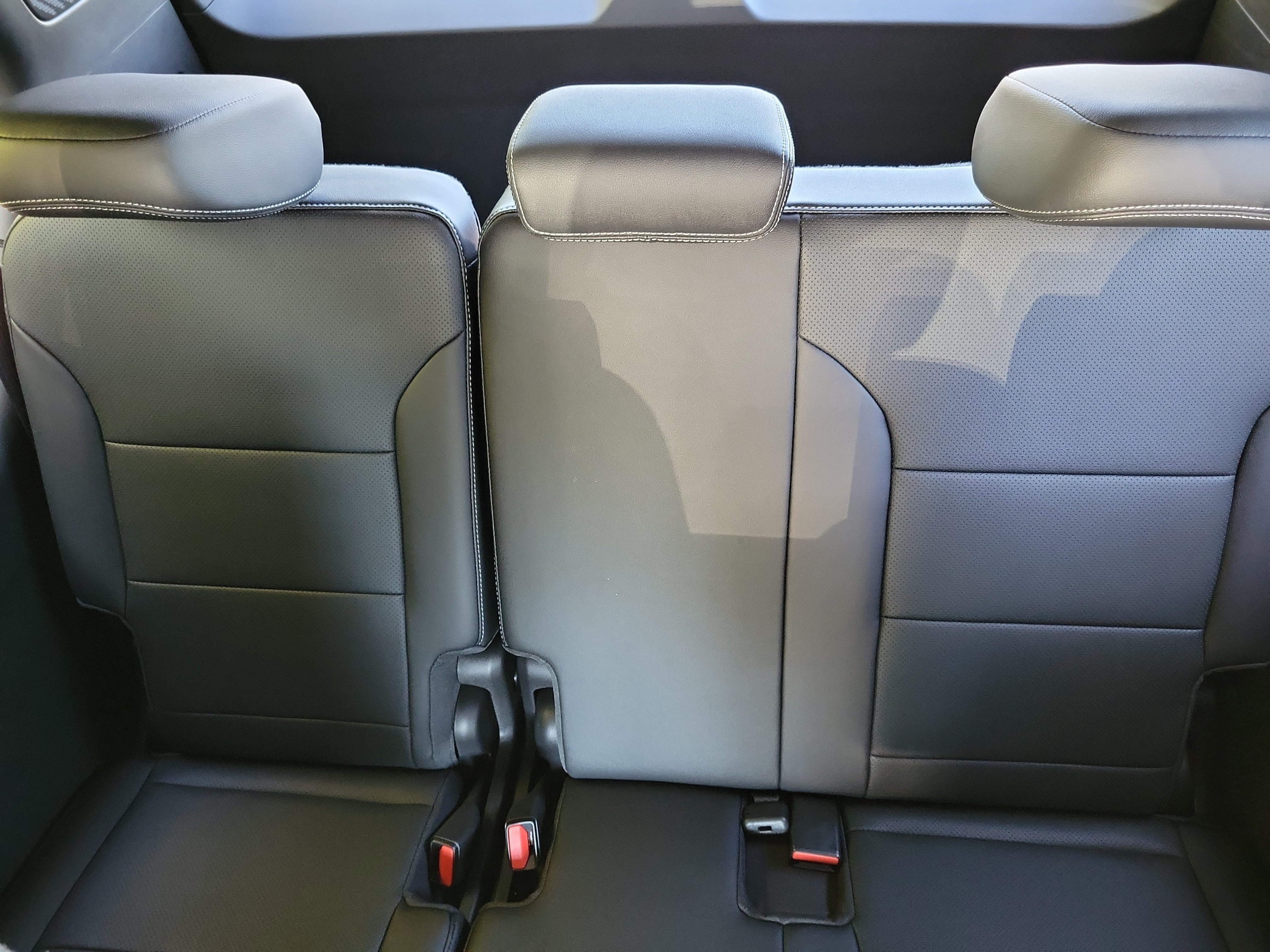 2027 Chevrolet Traverse LT - Photo 34