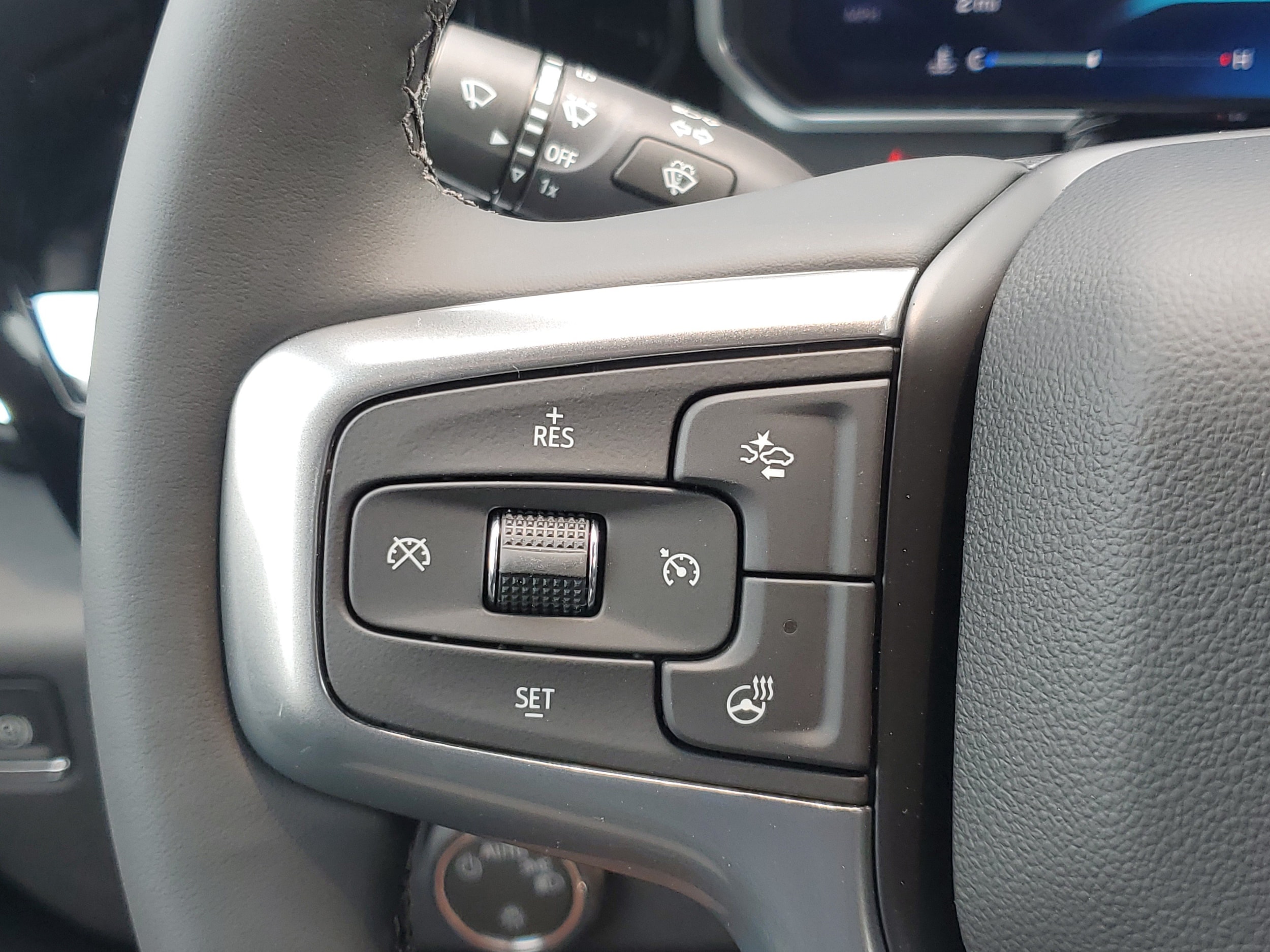 2026 Chevrolet Silverado 1500 LT - Photo 9