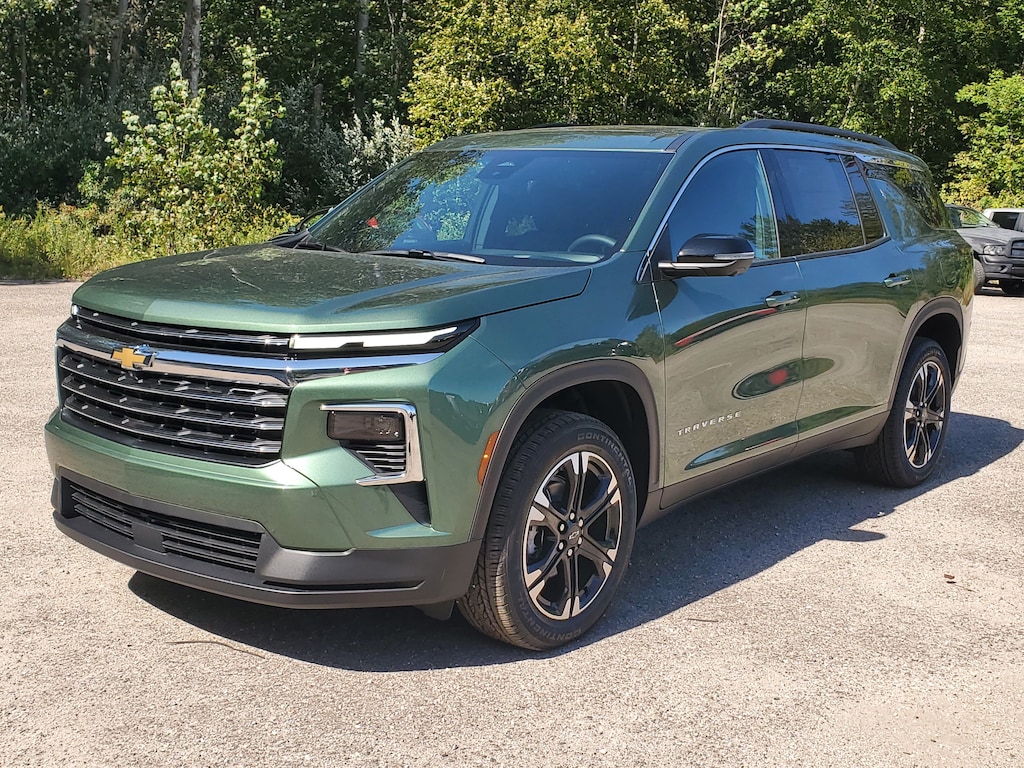 New 2027 Chevrolet Traverse LT SUV