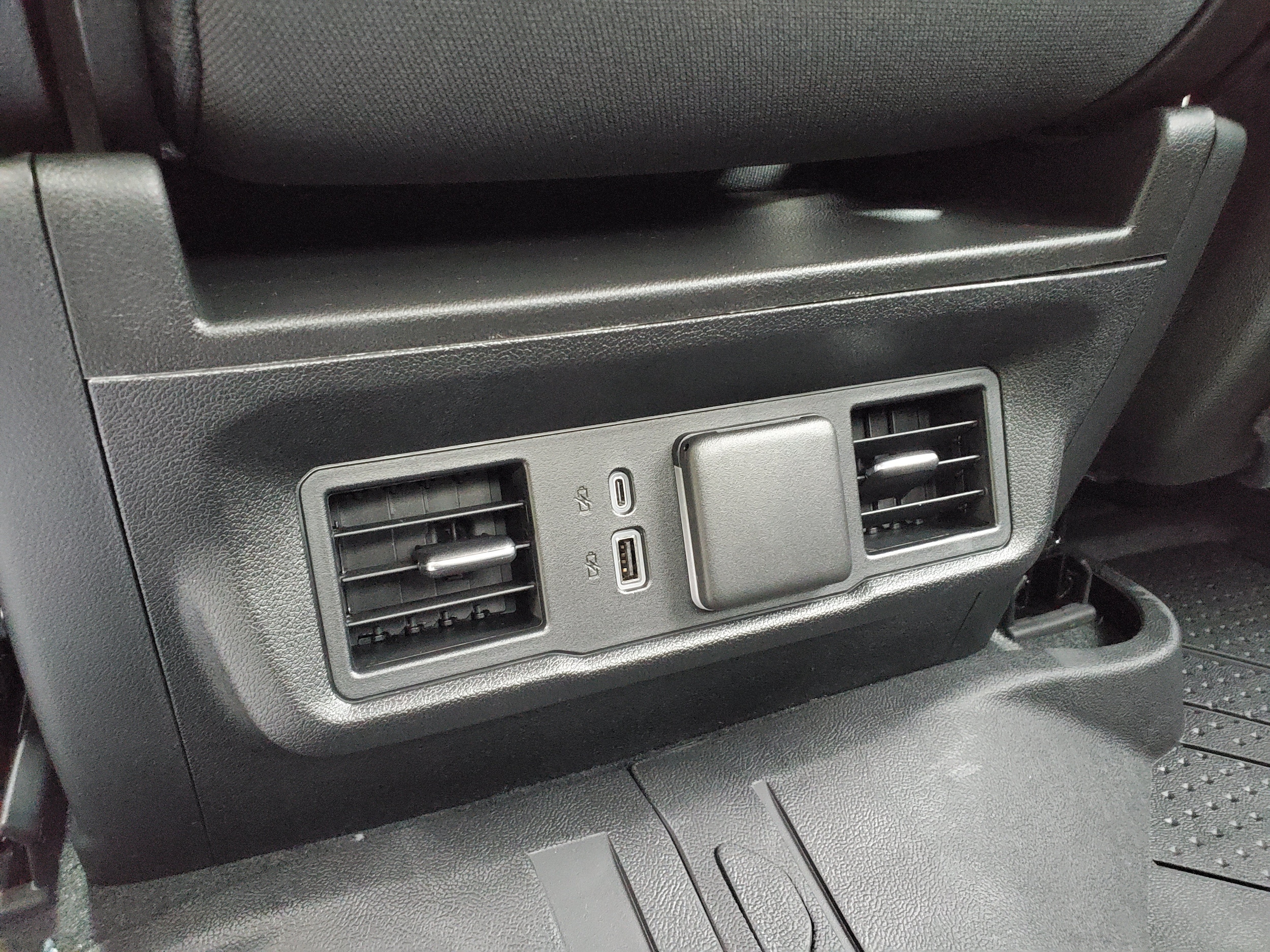 2026 Chevrolet Silverado 1500 RST - Photo 26