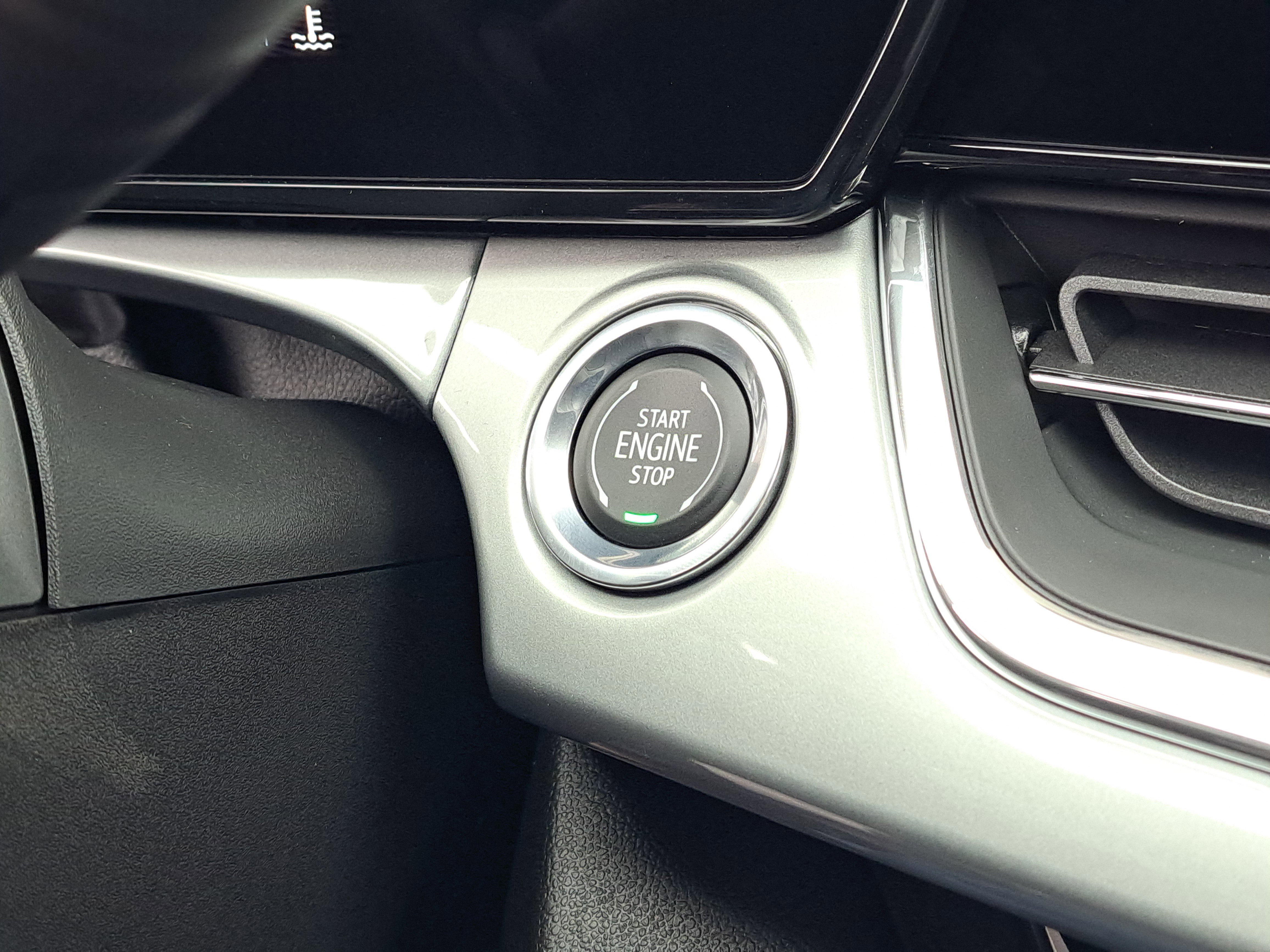 2026 Chevrolet Trax LT - Photo 12