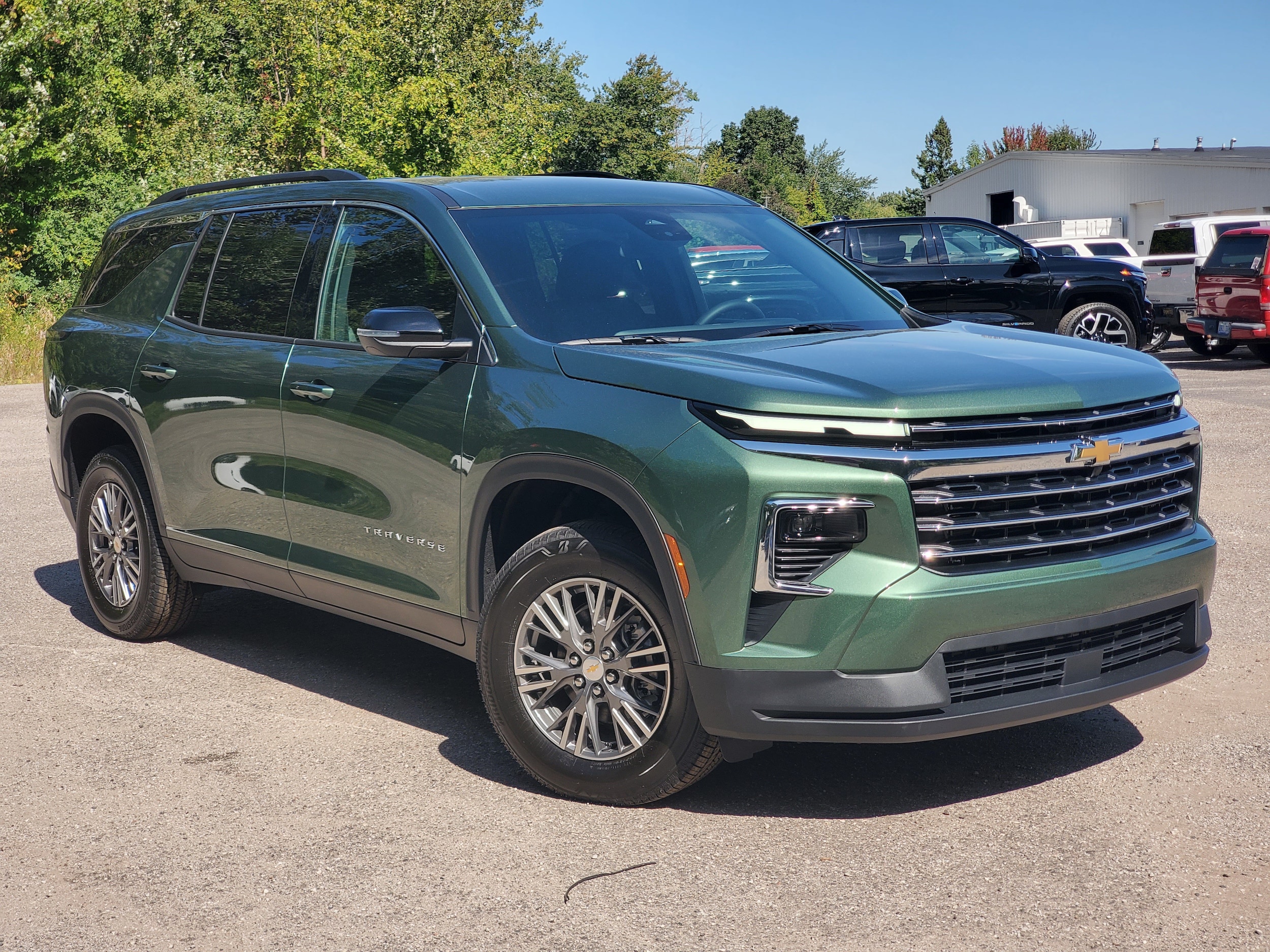 2027 Chevrolet Traverse LT - Photo 30