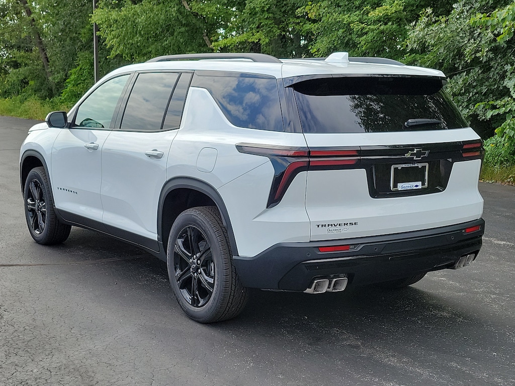 New 2027 Chevrolet Traverse LT SUV