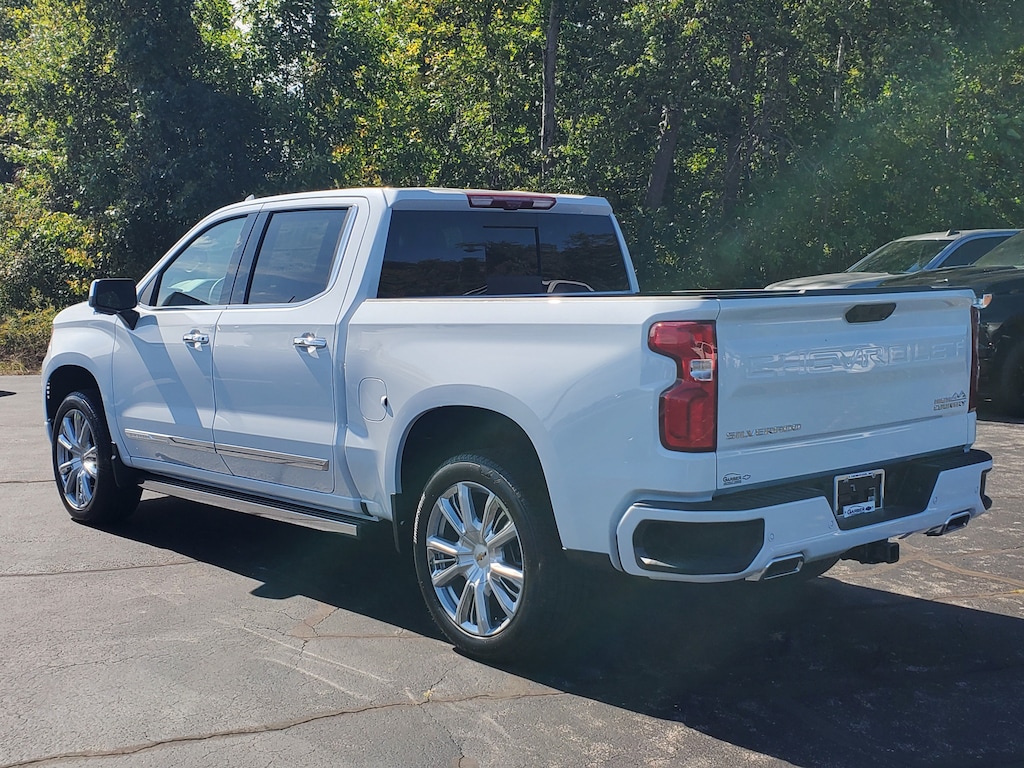 New 2026 Chevrolet Silverado 1500 High Country Truck