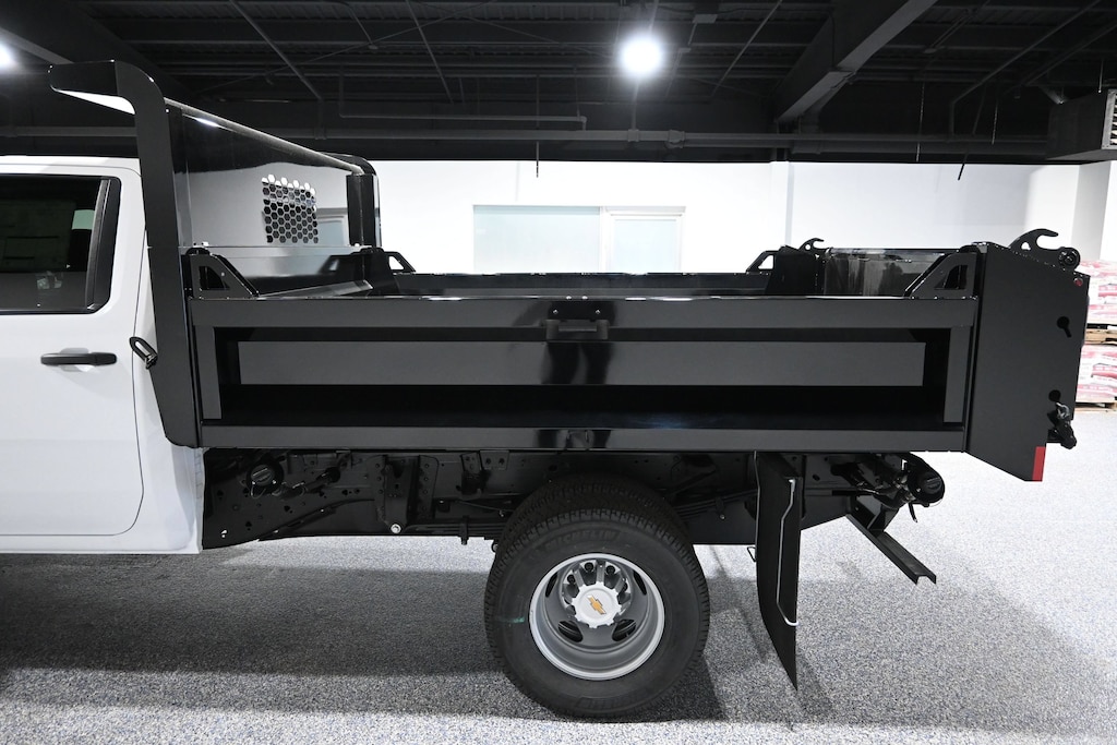 New 2026 Chevrolet Silverado 3500 HD Chassis Cab Work Truck Truck