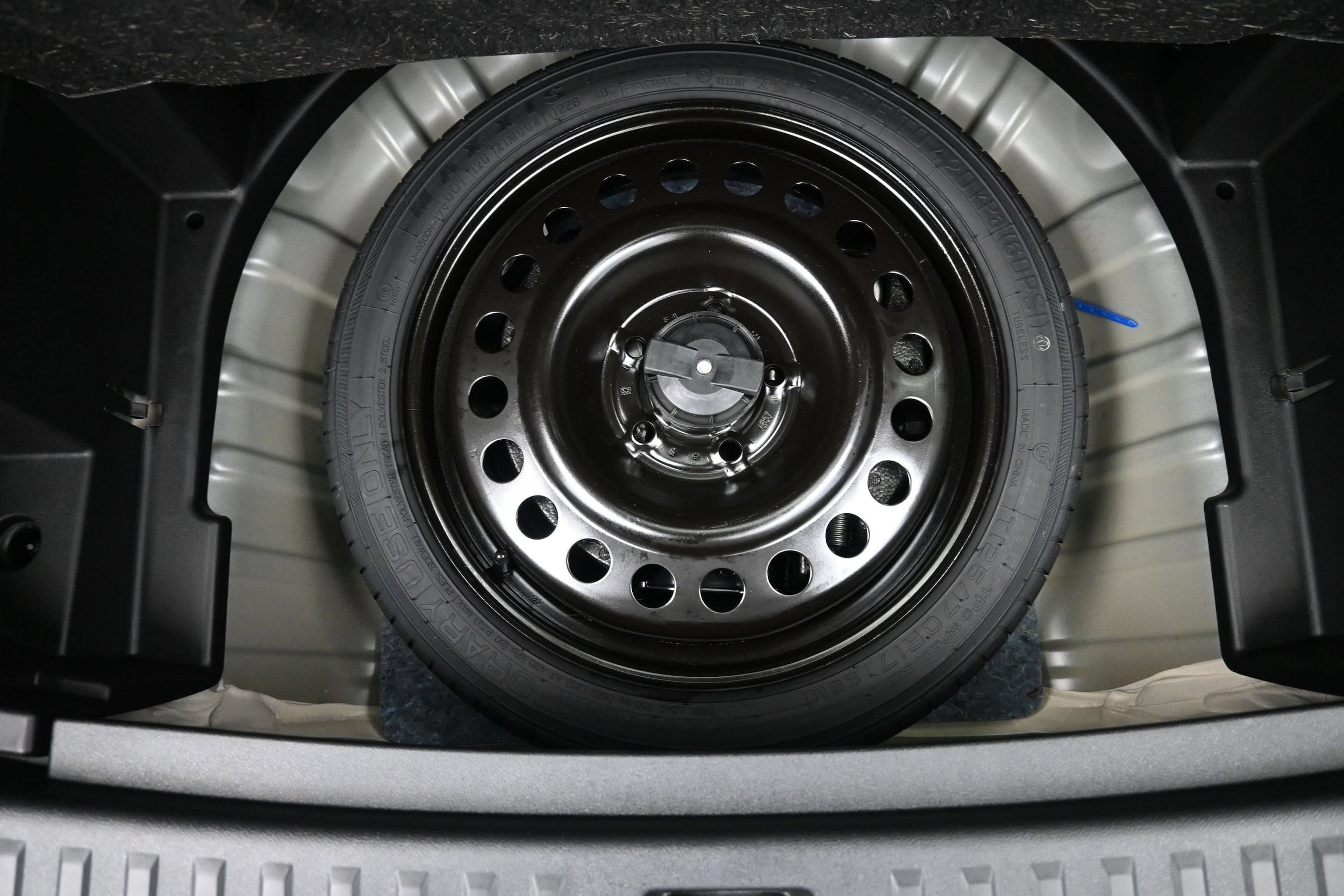2027 Chevrolet Equinox LT - Photo 49