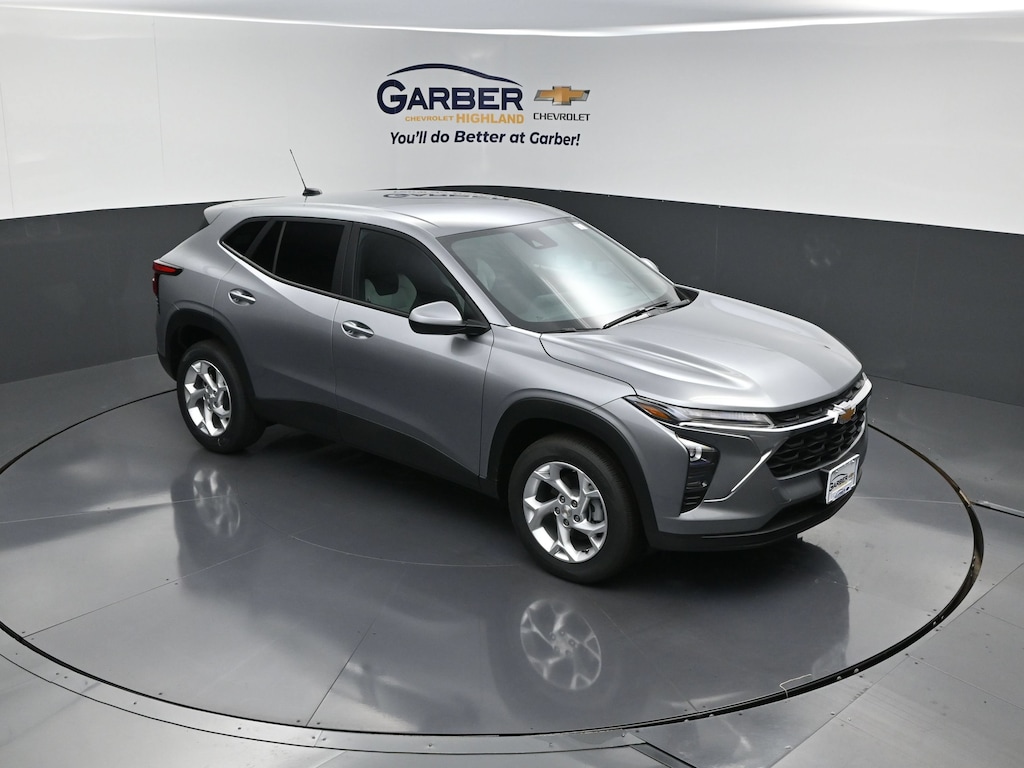 New 2026 Chevrolet Trax LS SUV