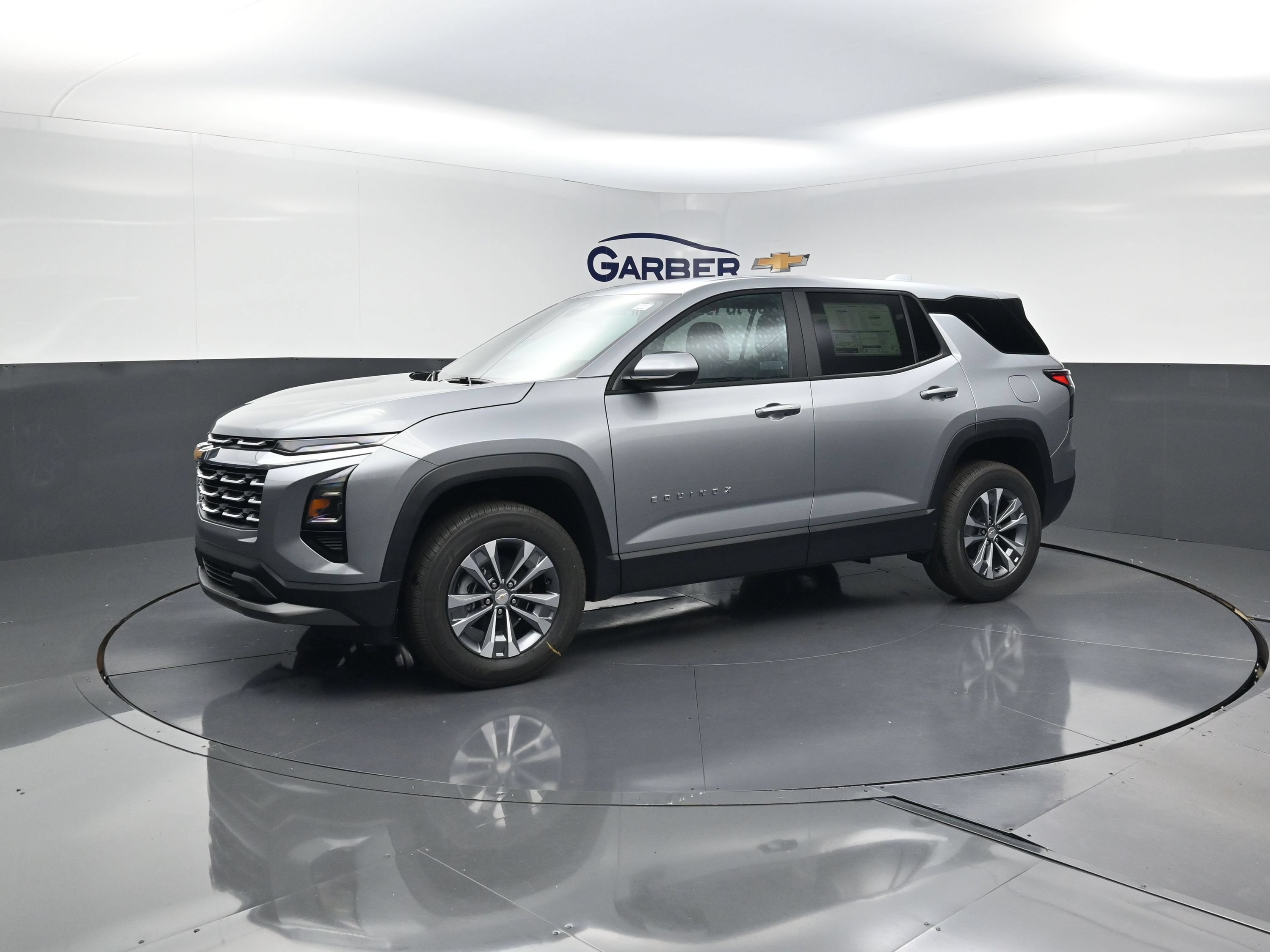 2027 Chevrolet Equinox LT - Photo 6