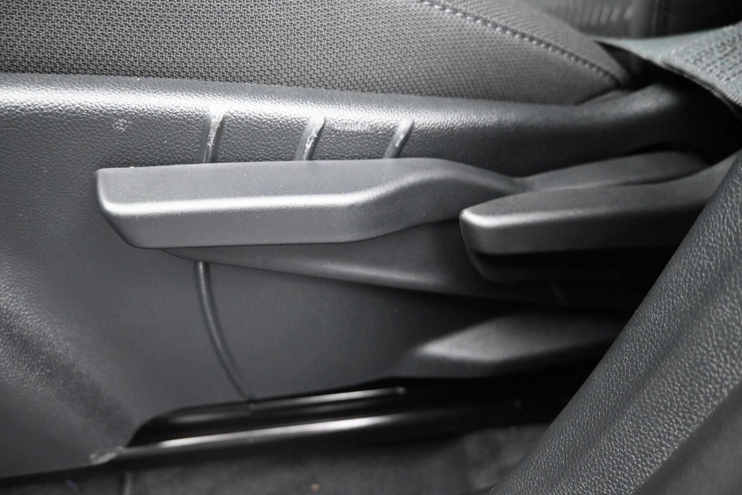 2027 Chevrolet Equinox LT - Photo 21