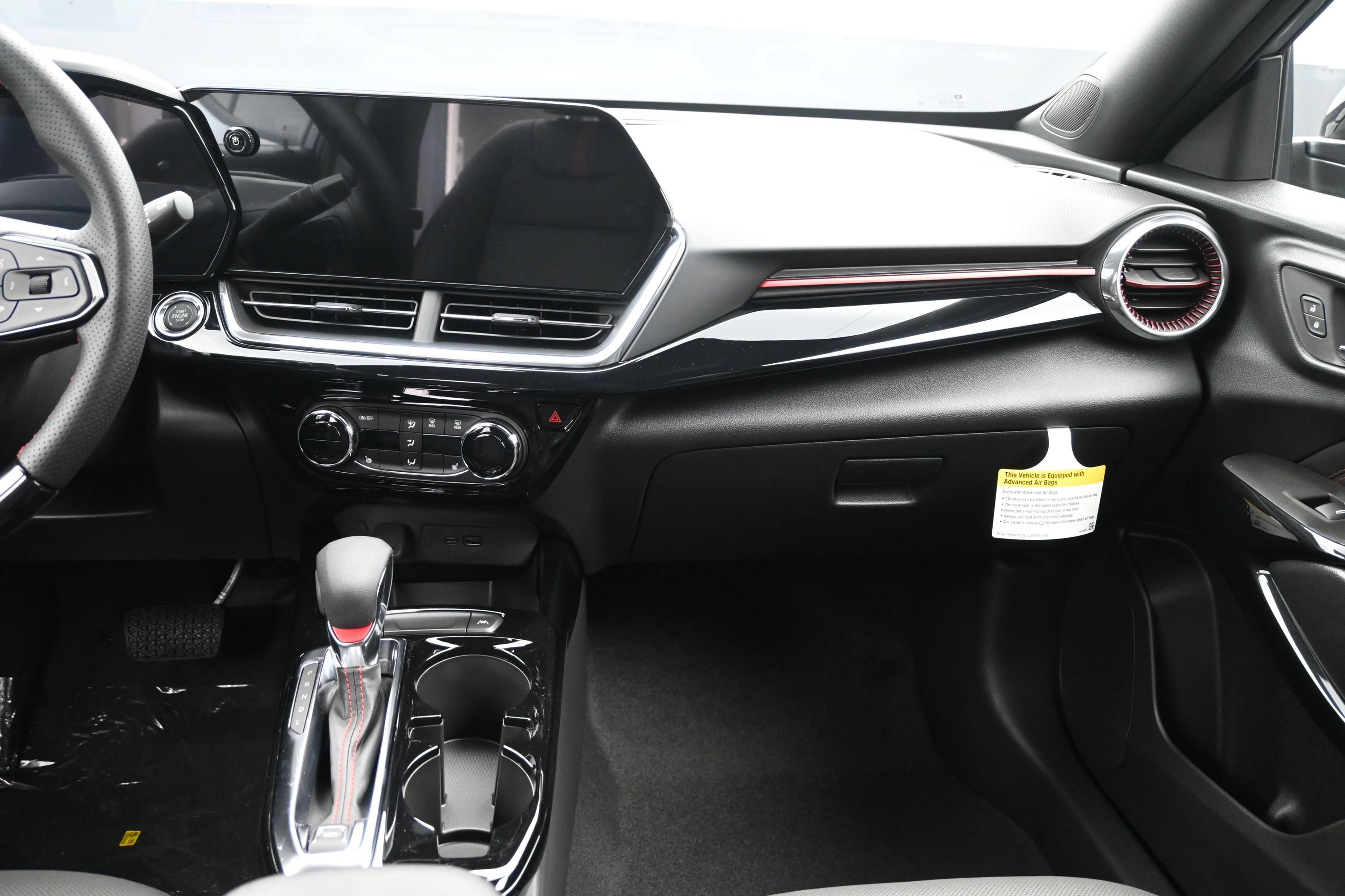 2026 Chevrolet Trax RS - Photo 17