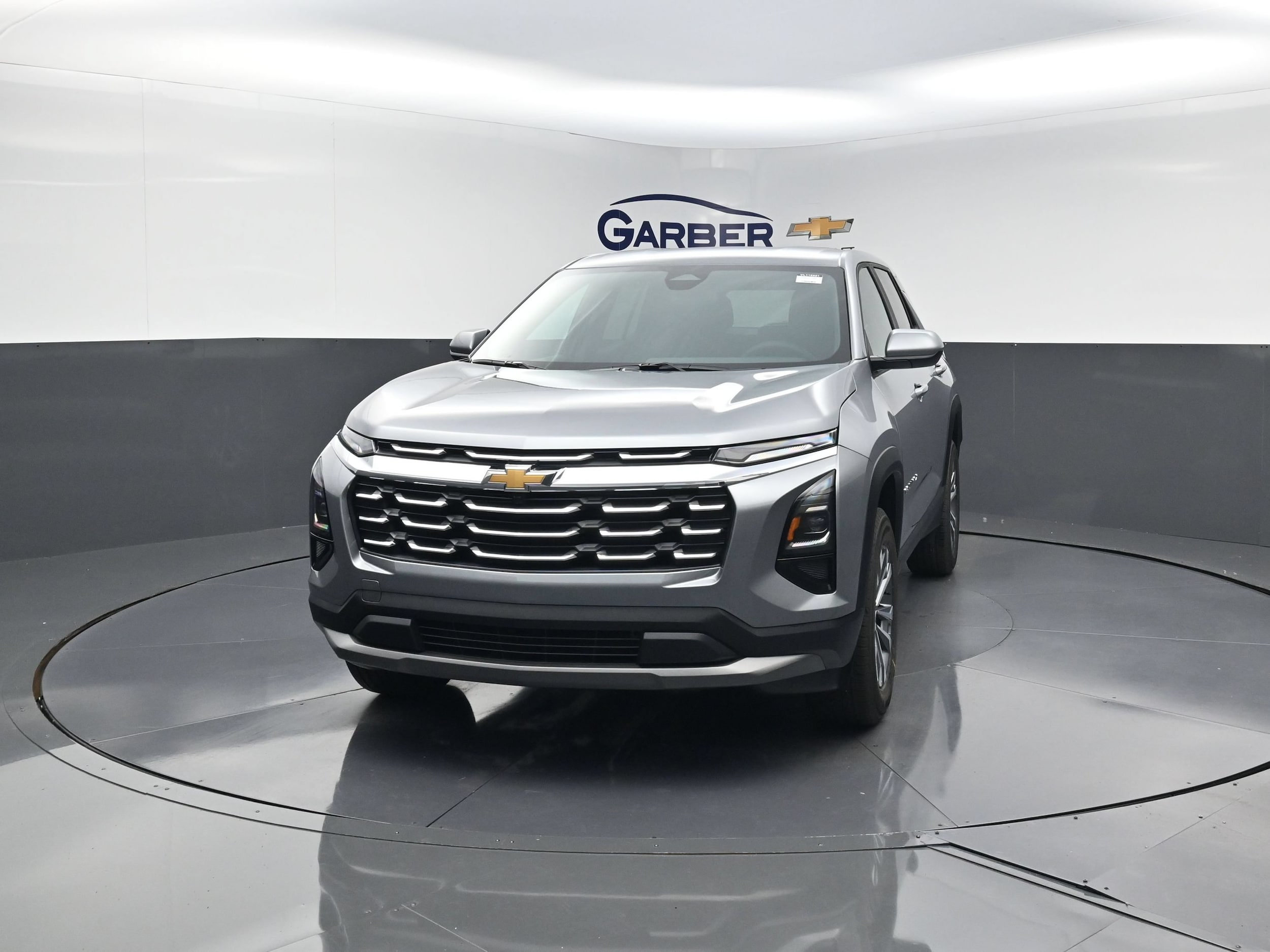 2027 Chevrolet Equinox LT - Photo 7